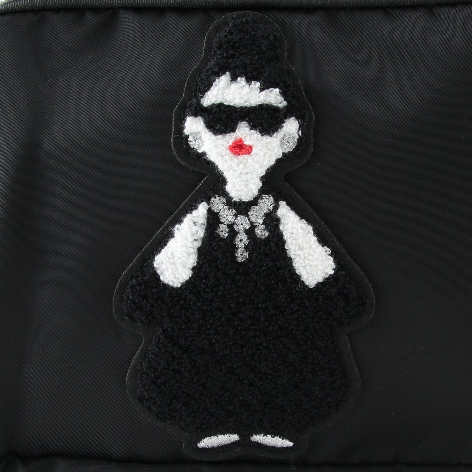 【在庫ある分で終了】HAPPY FACEレディ・エマ全身相良刺繍リュックサック - 画像7