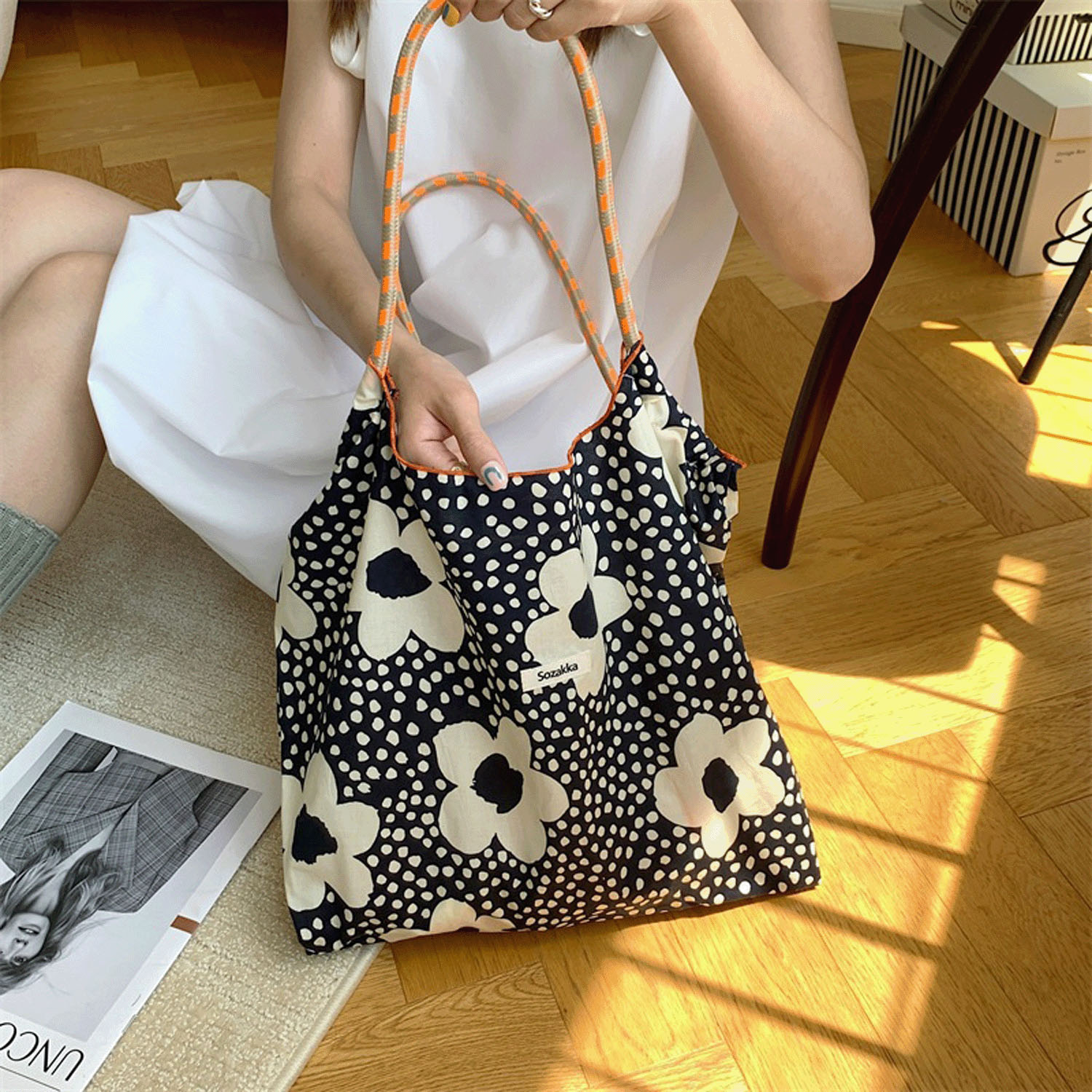 【72－00と82－00はエトワール別注柄】プリント2WAYバッグ - 画像15