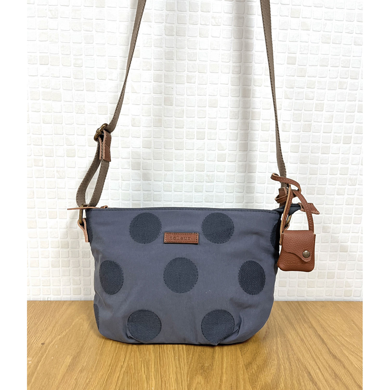 toleur ドット刺繍横型ショルダーバッグ - 画像3