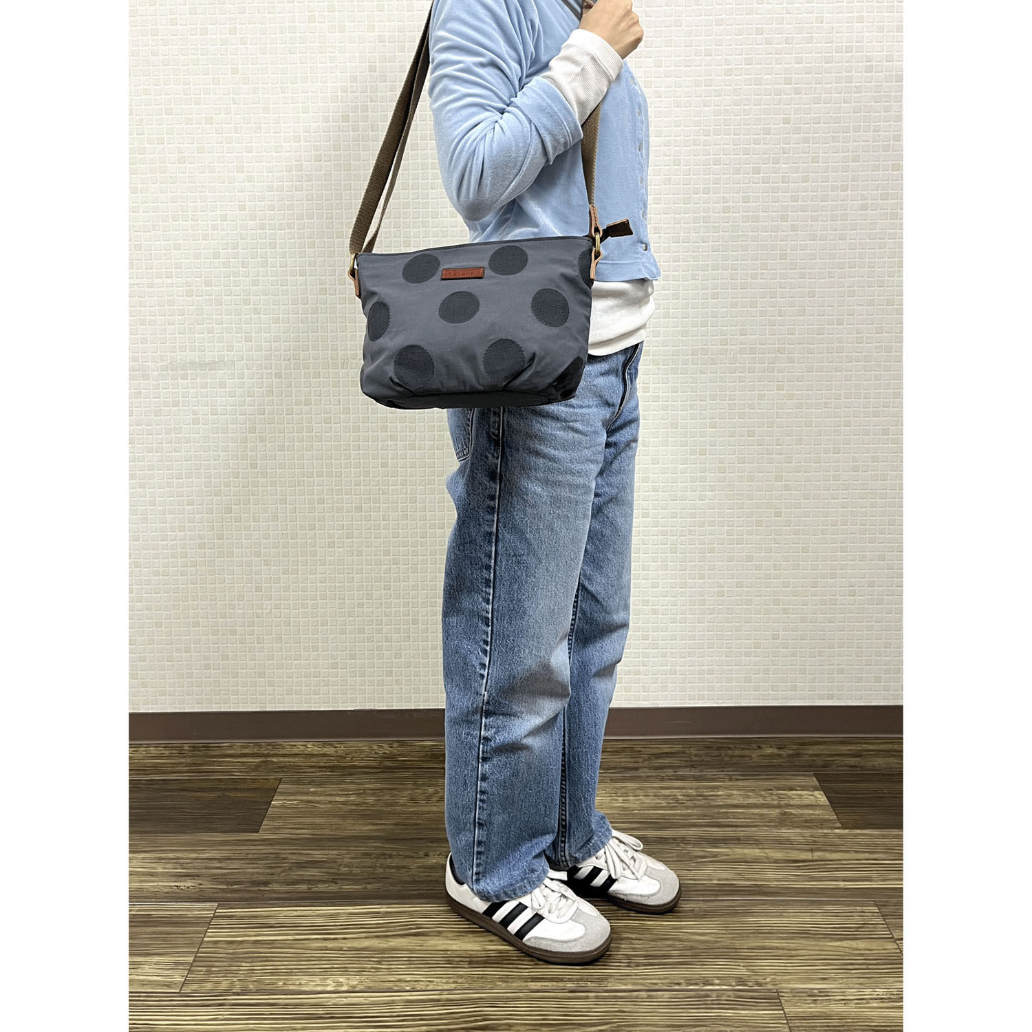 toleur ドット刺繍横型ショルダーバッグ