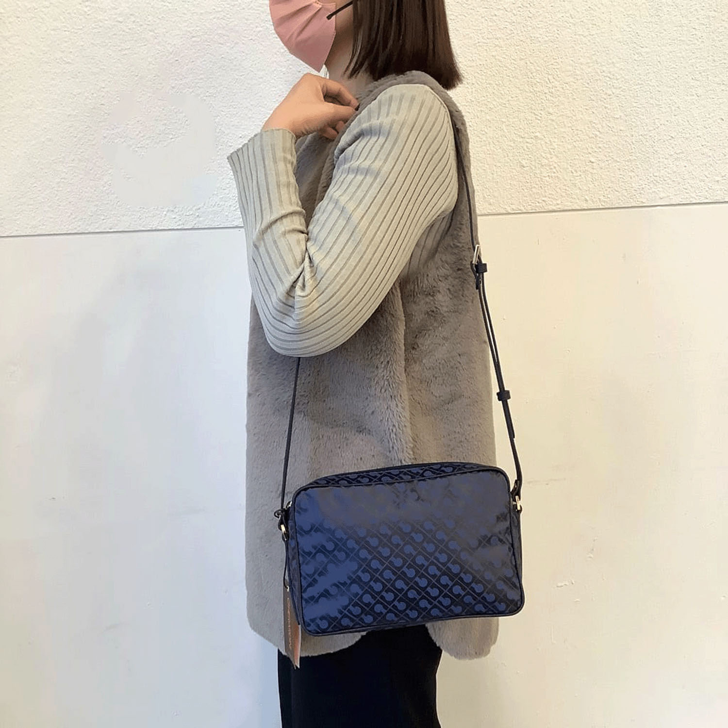 GHERARDINI SOFTYスクエア型ショルダーバッグ