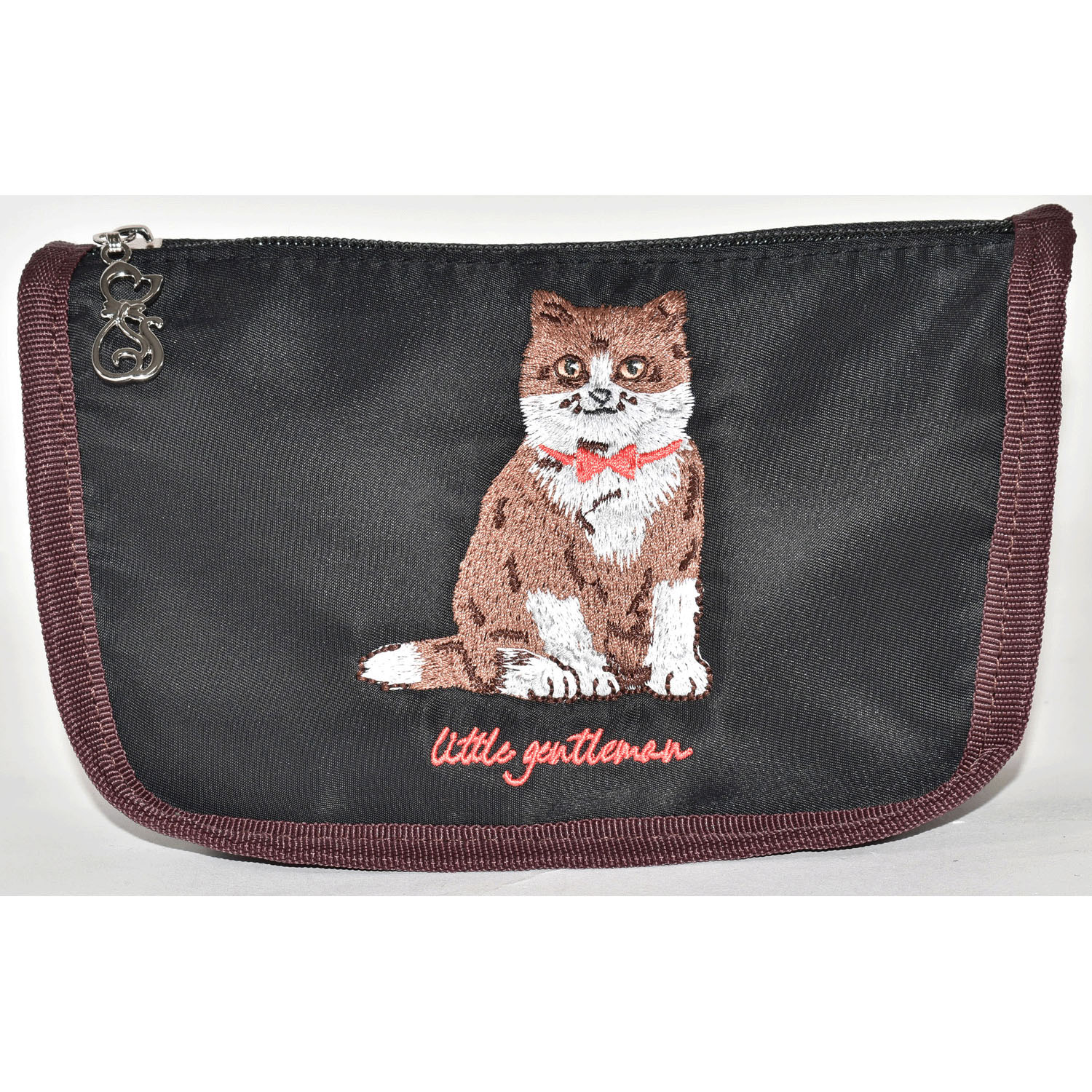 ネコ刺繍ポーチ