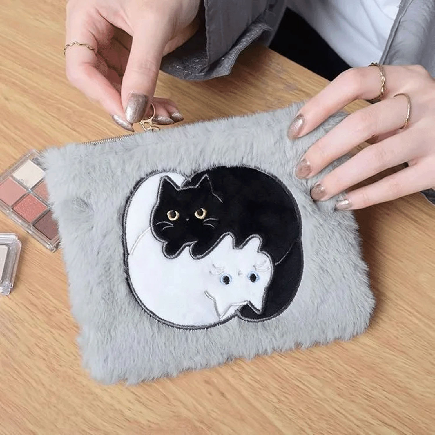 もふもふアニマルフラットポーチ - 画像3