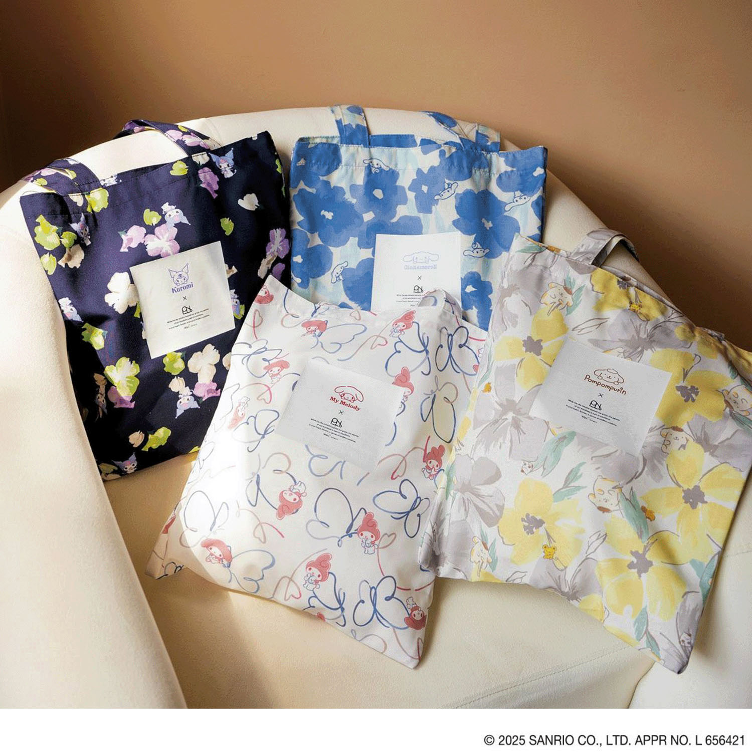 Wpc サンリオ撥水トートバッグ