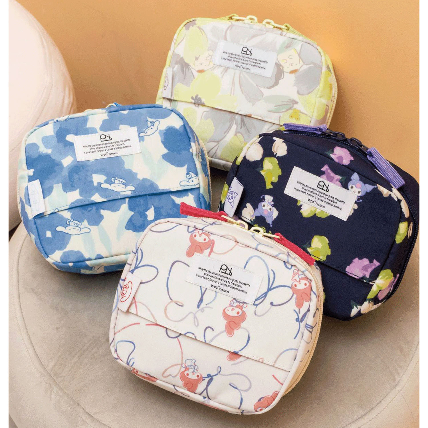 Wpc サンリオ撥水スクエアポーチ