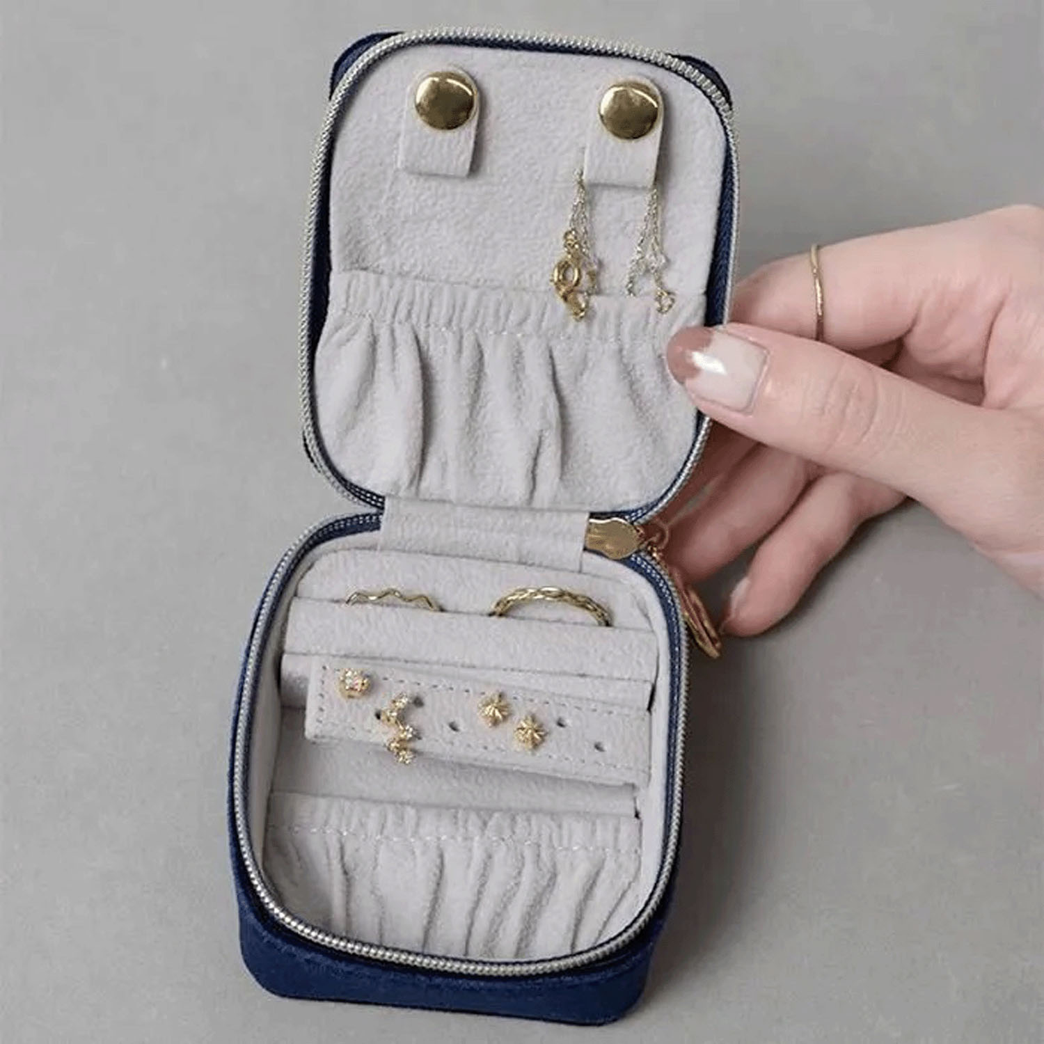 ベロア＆ラメ アクセサリーポーチ - 画像6