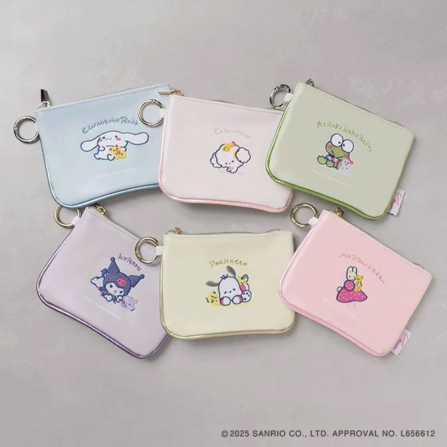 サンリオキャラクターズ テッシュポーチ