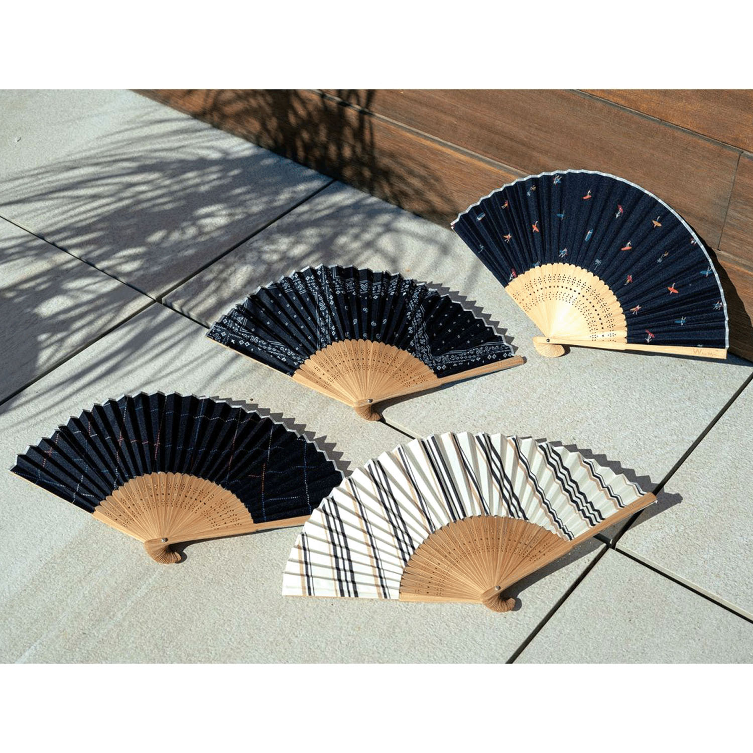 Wpcユニセックス扇子 - 画像1