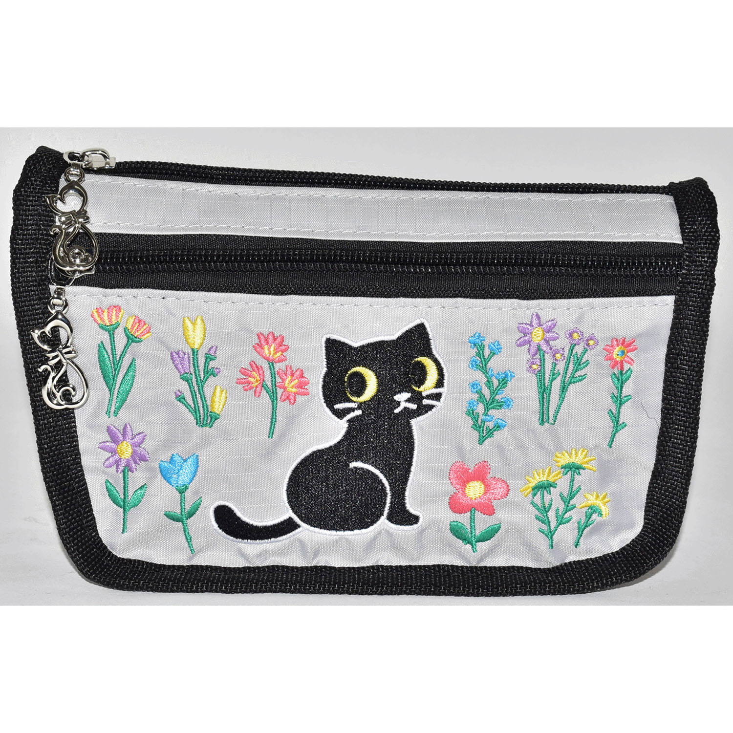 猫刺繍ポーチ - 画像1