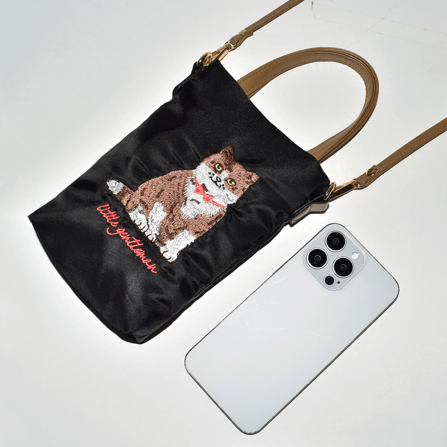 ネコ刺繍スマホショルダー - 画像4