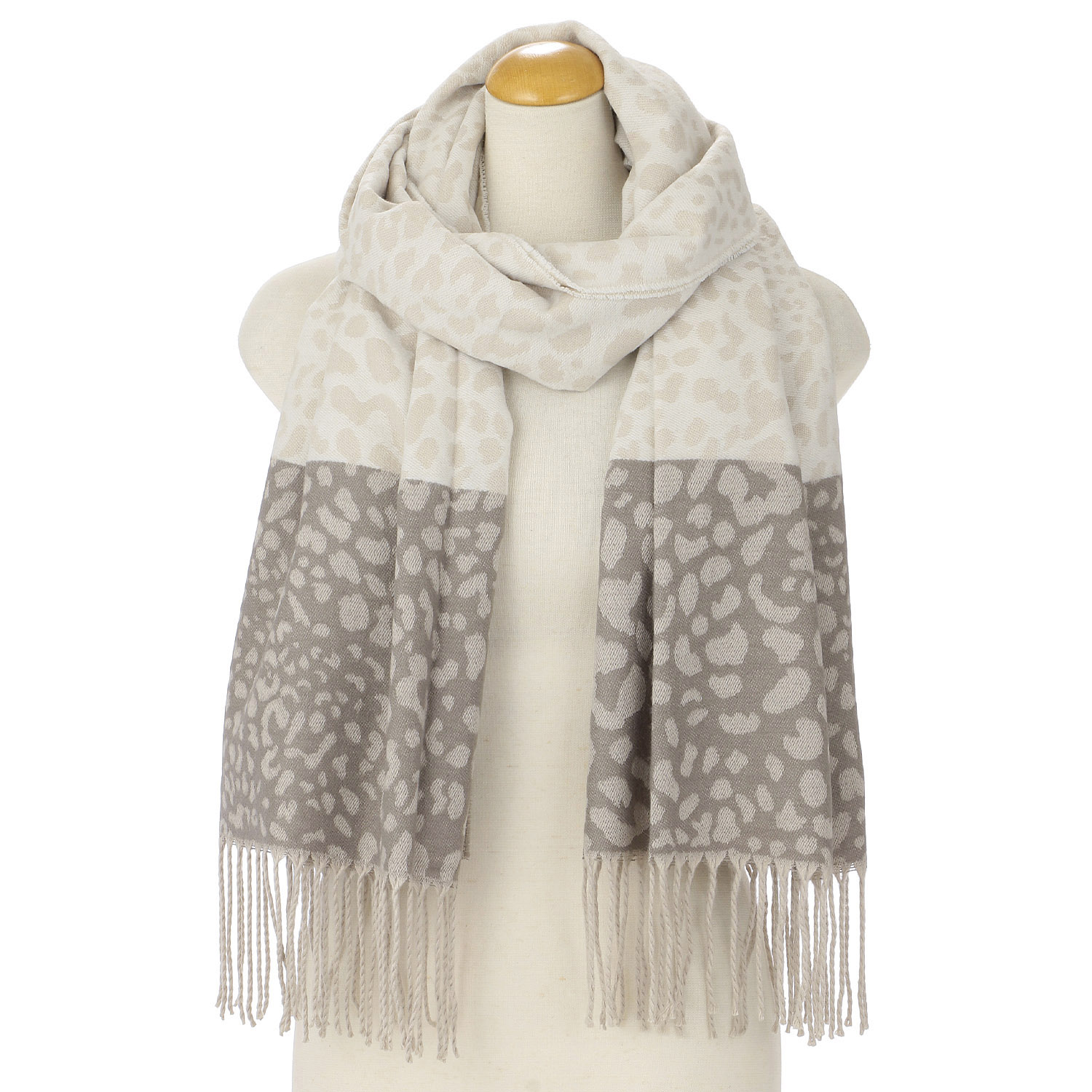 ヒョウ柄ジャガードストール