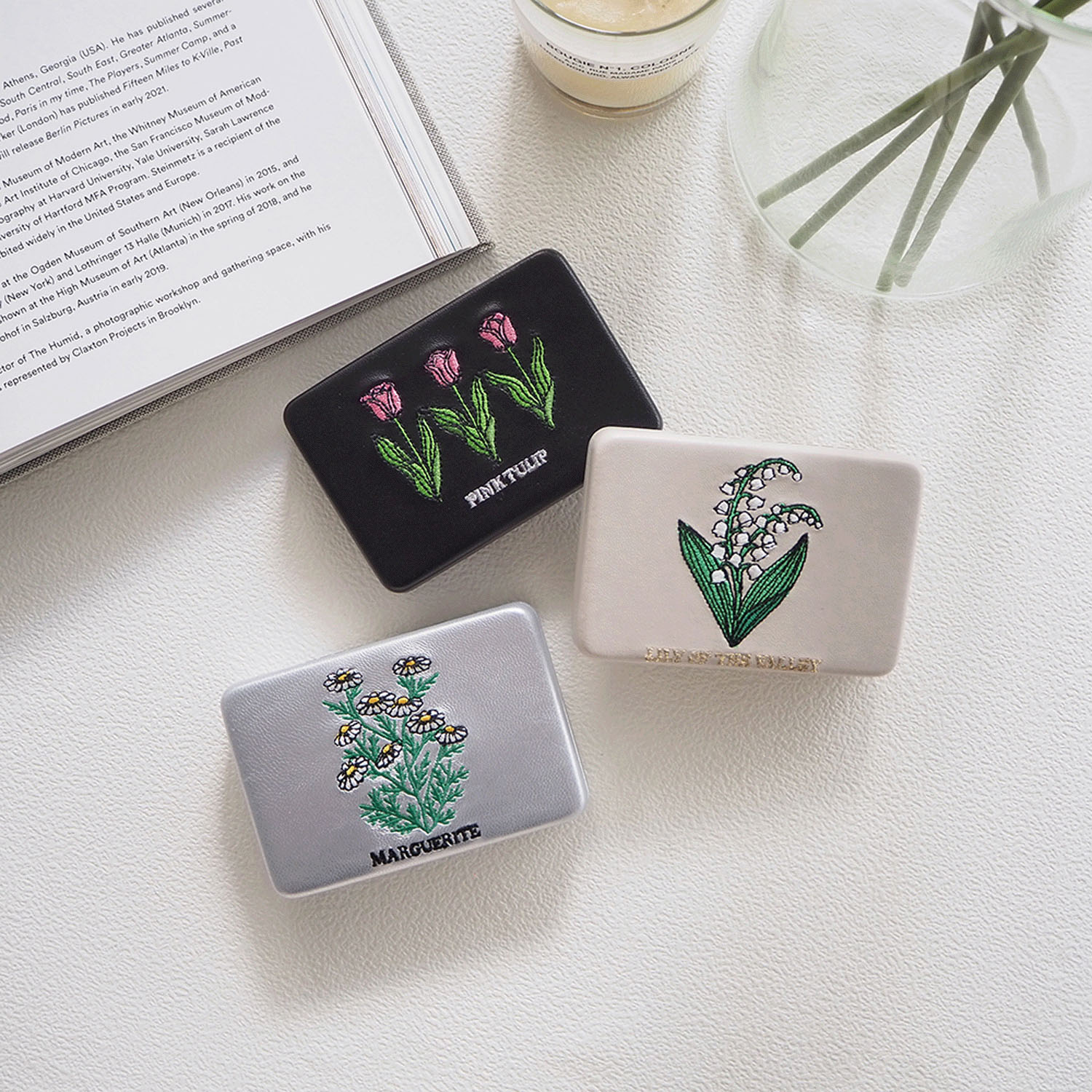 キャリング刺繍コンパクトミラーケース