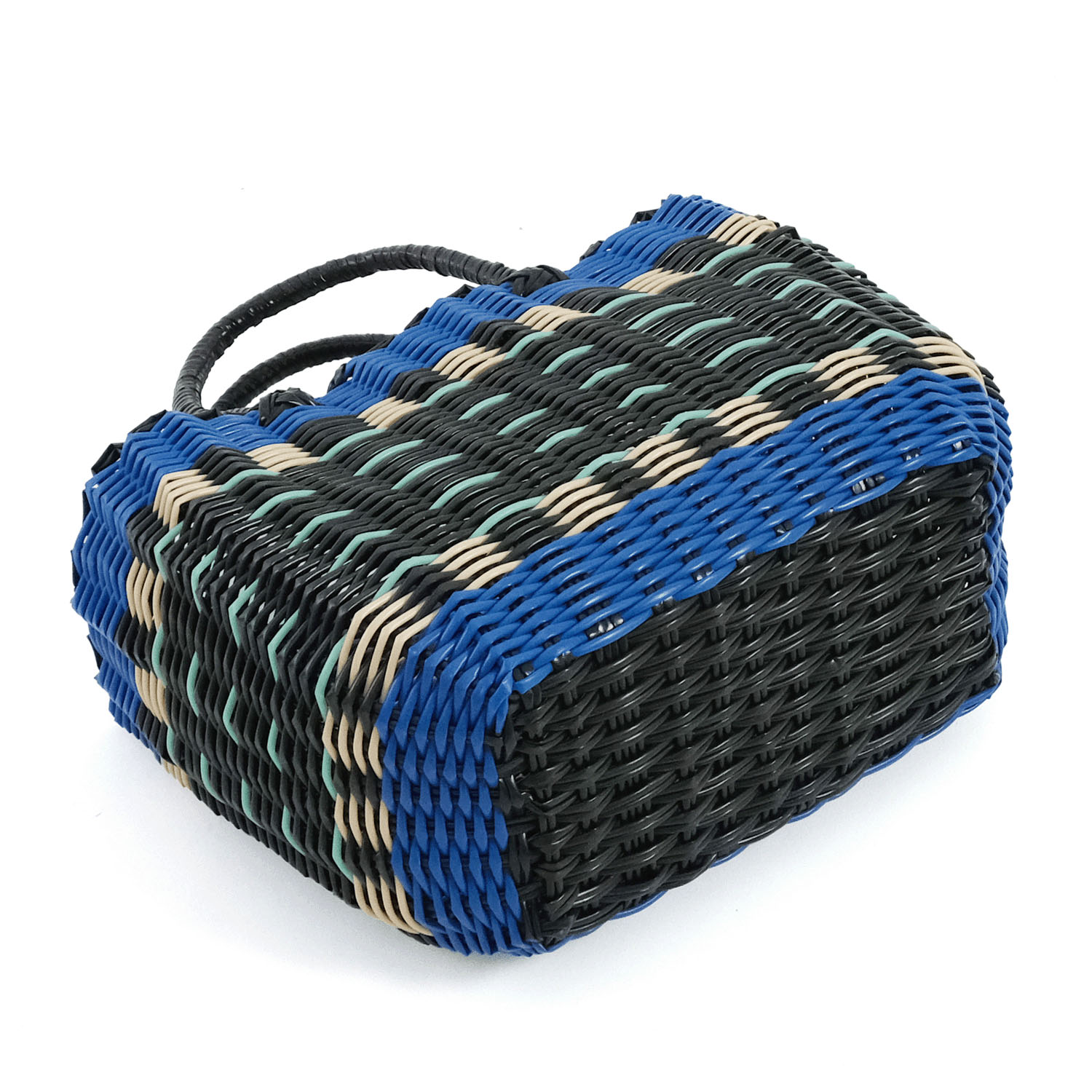 色の組み合わせが楽しいレジャーにぴったりなパーチャスバッグ - 画像13