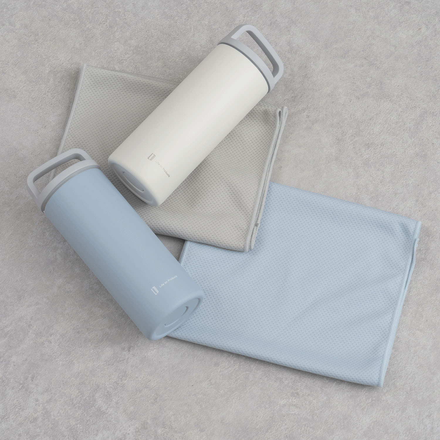 氷タオルで瞬時に冷却×長時間キープ ヒヤシーナ