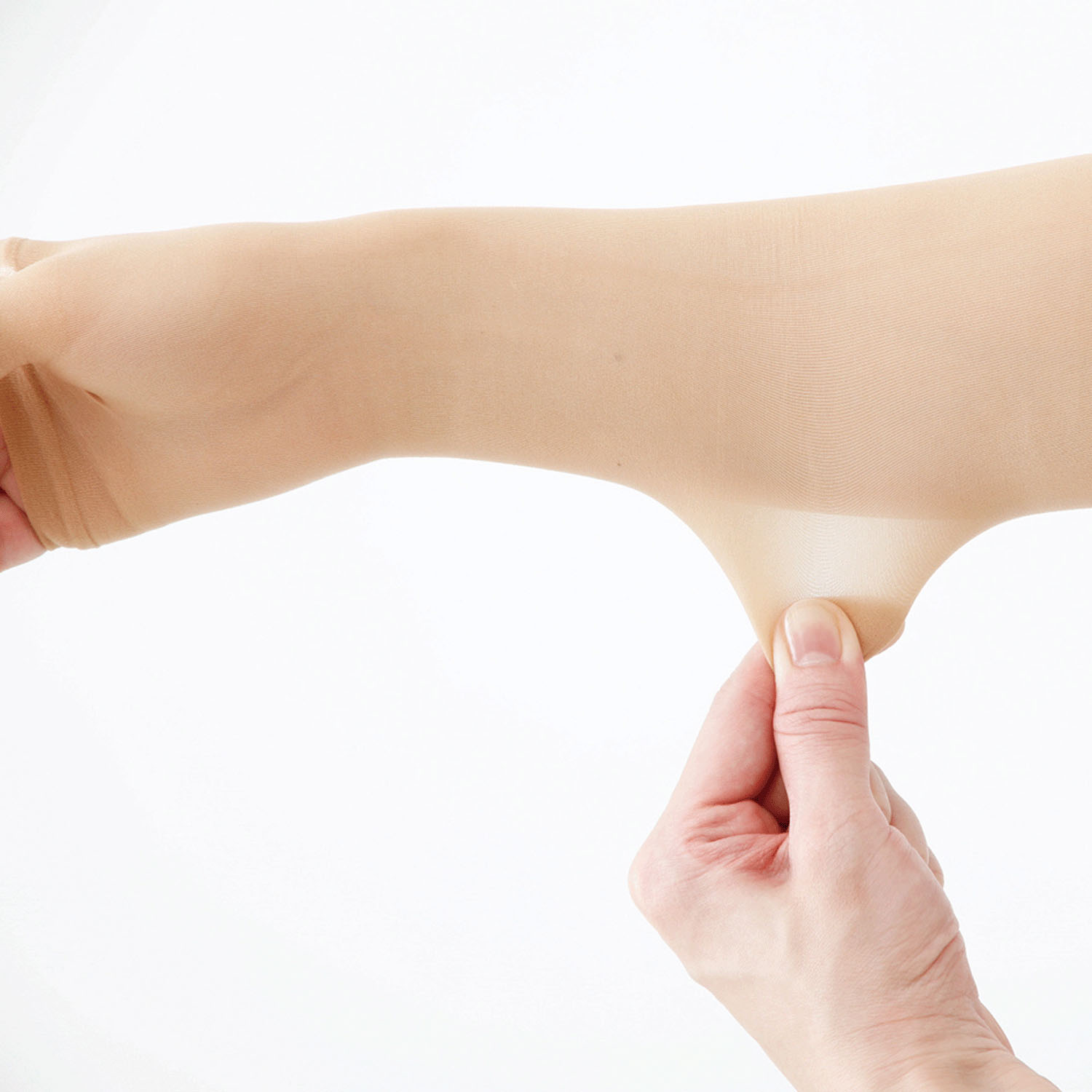 【予約可能品】極薄 着圧ファンデーションアームカバー（2枚入） - 画像5