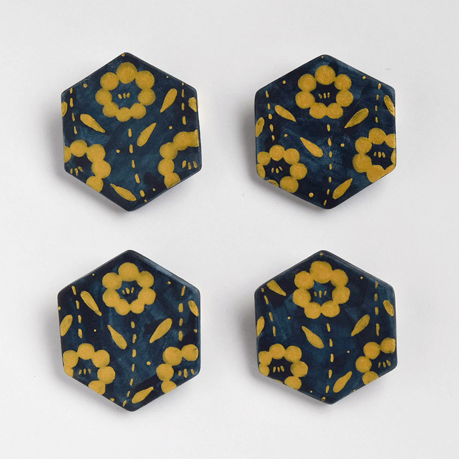 ORIDE ChiSE（おりでちせ）陶製ブローチ 六角形 - 画像7