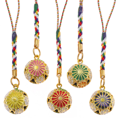 菊楠玉小 根付 - 画像1