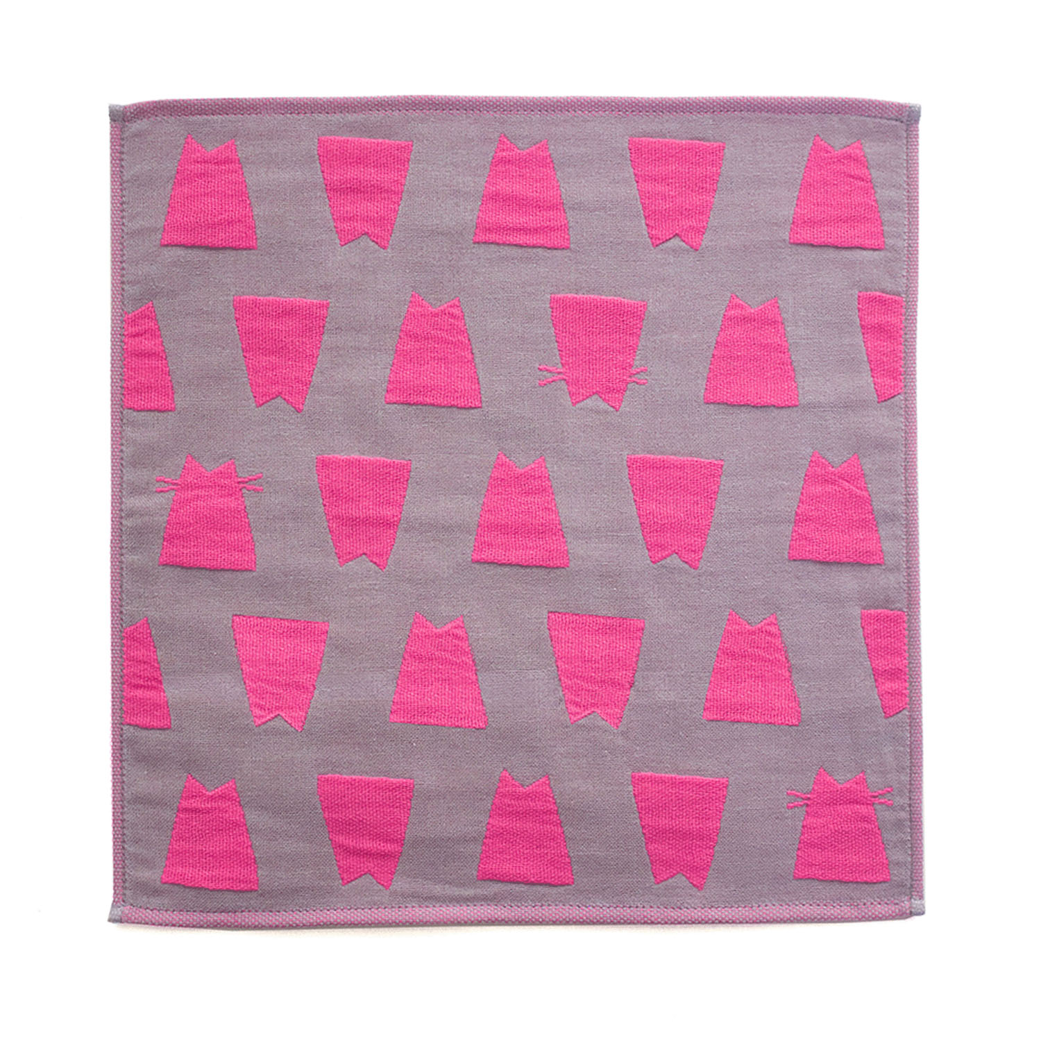 三重ガーゼハンカチ よく見ると猫