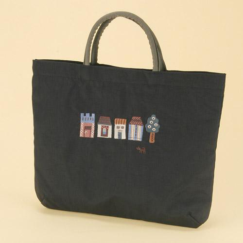 ATSUKO MATANO 刺繍バッグ ハウス ブラック