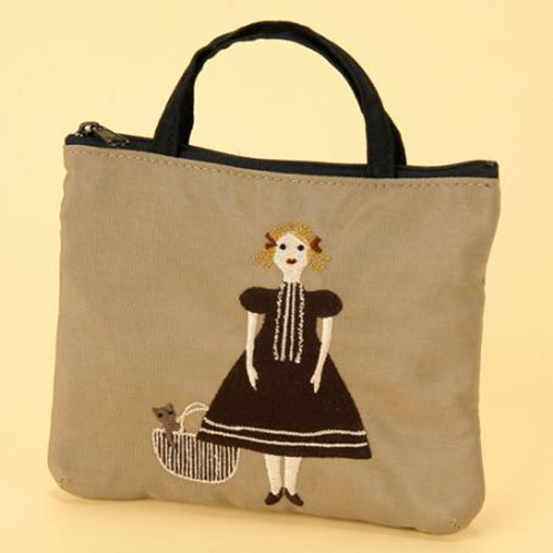 ATSUKO MATANO 刺繍ポーチ ドール モカ