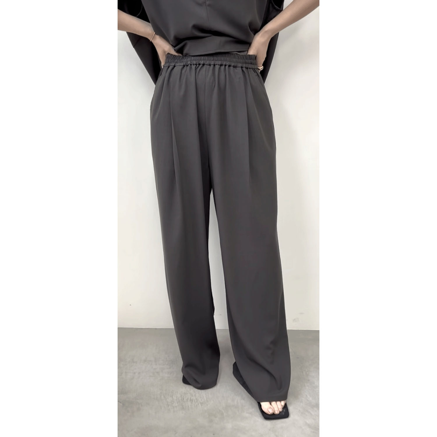 【Insta Live】cloche ノースリーブラウス＆パンツセット - 画像6