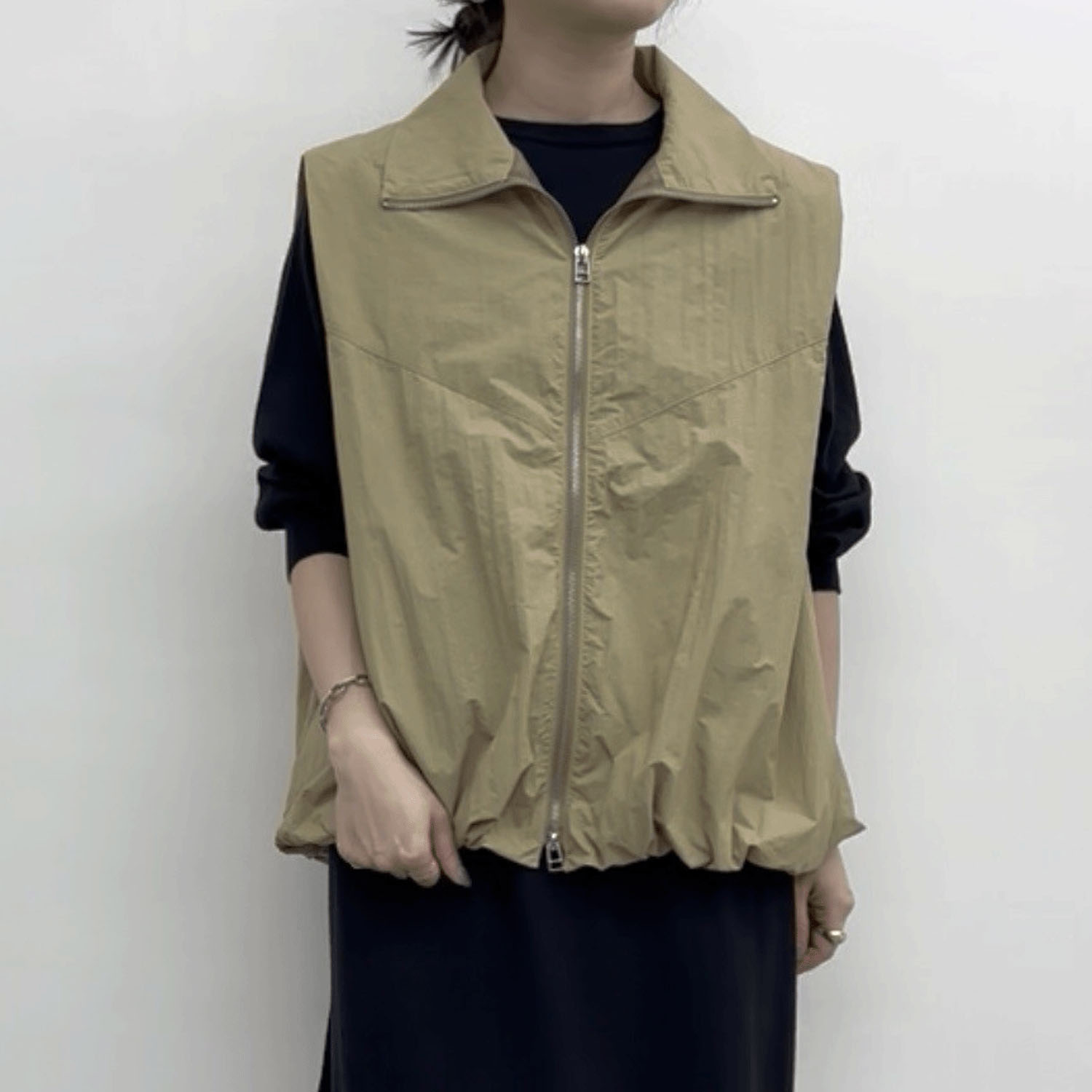 cloche ジップベスト