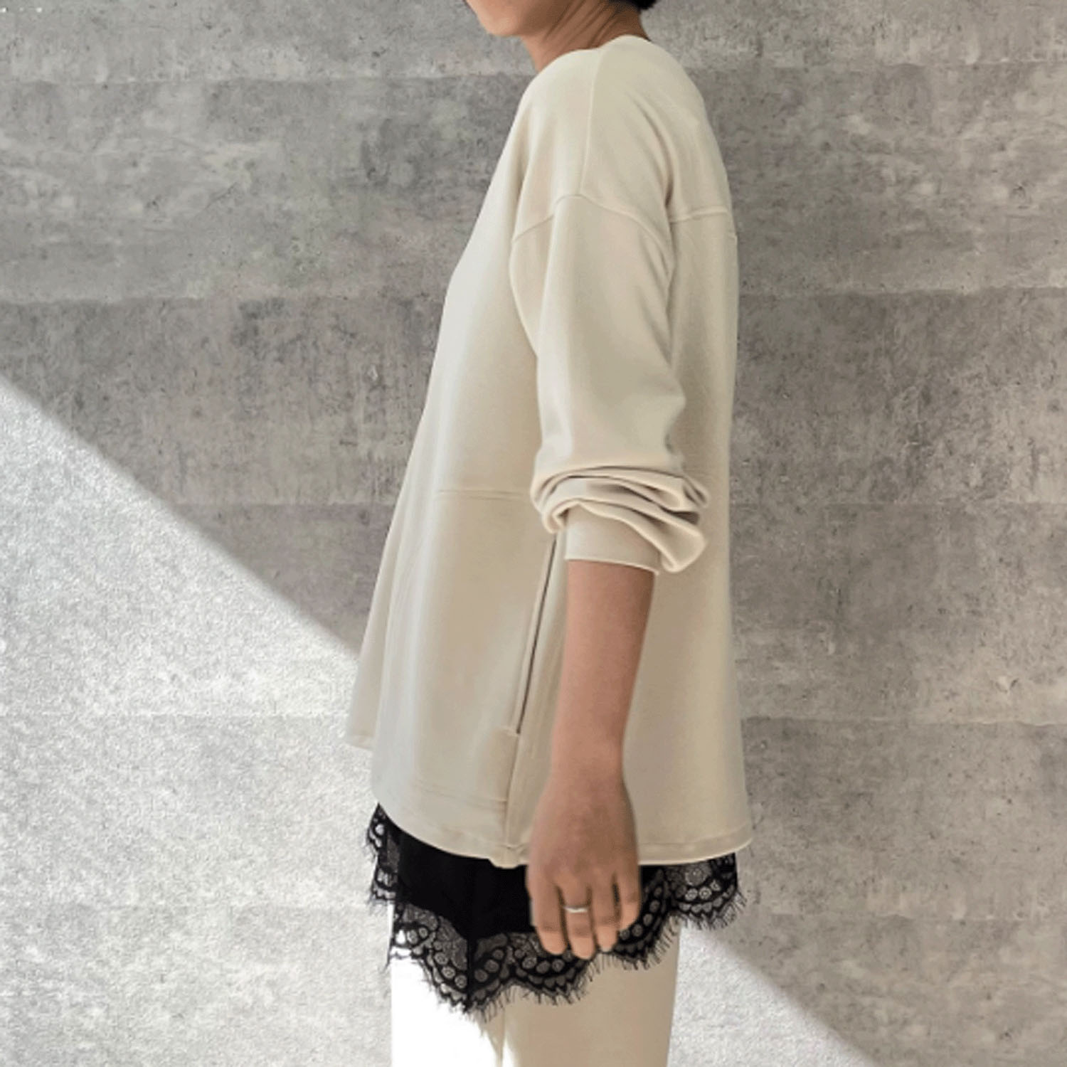 Anna Kerry レースヘムアシンメトリーキャミソール - 画像13