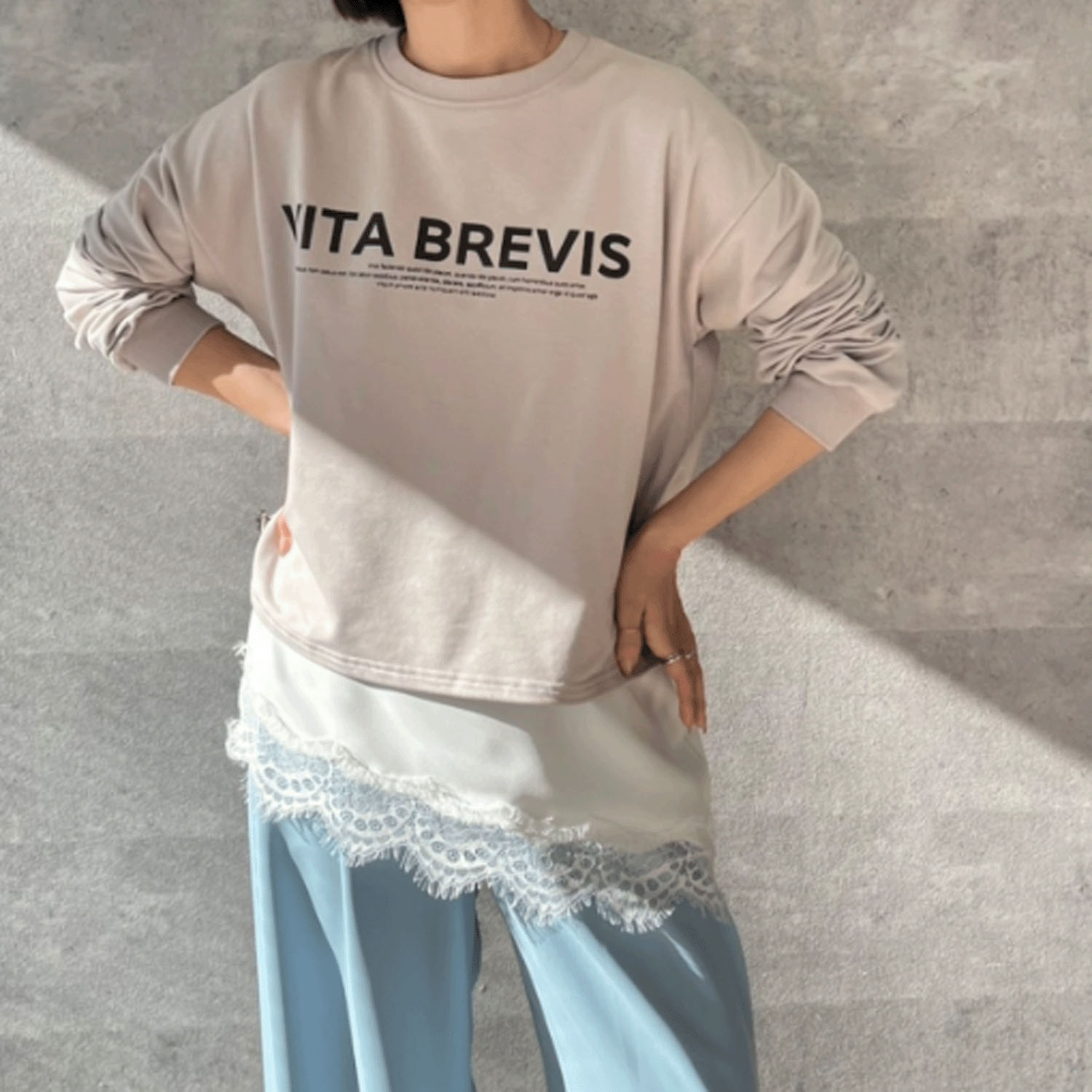 Anna Kerry レースヘムアシンメトリーキャミソール - 画像3