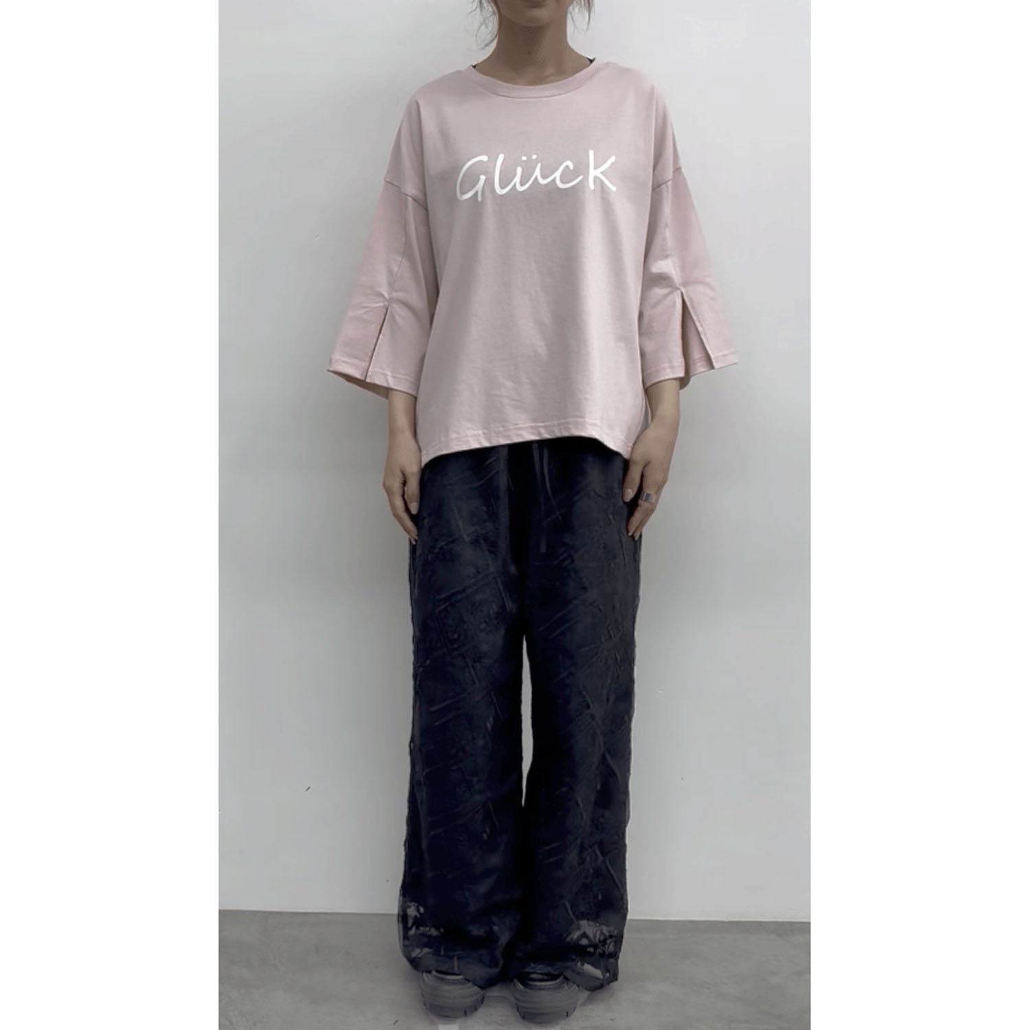 cloche 袖スリットロゴTシャツ - 画像5