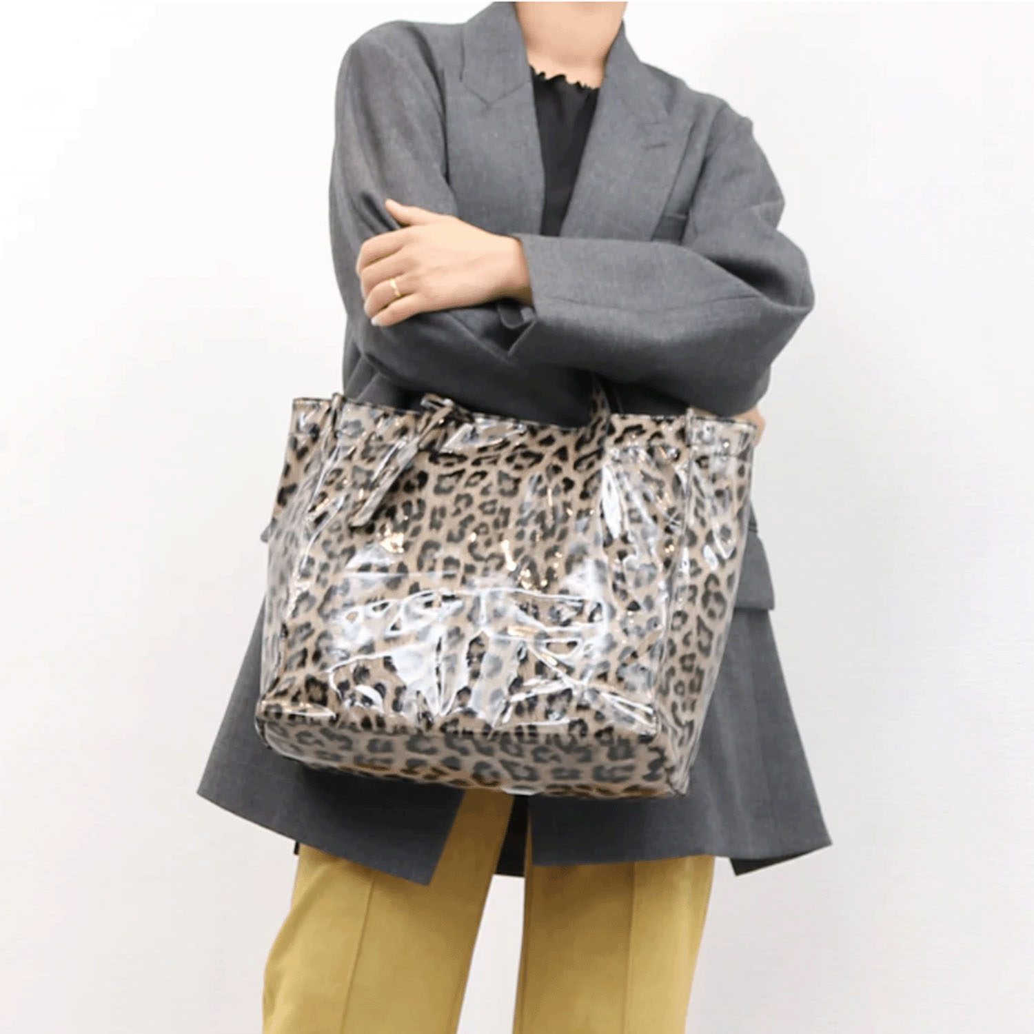 【Insta Live】【新色追加】cachecache ソフトエナメルショッパーバッグ - 画像1