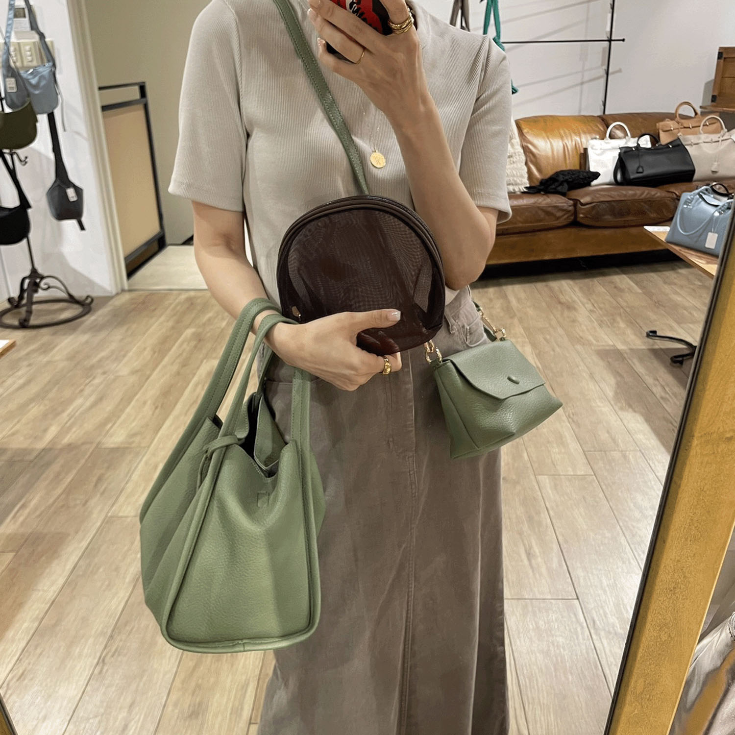 【エトネット限定】cachecache ミニショルダー付ソフトレザー調ミニバッグ