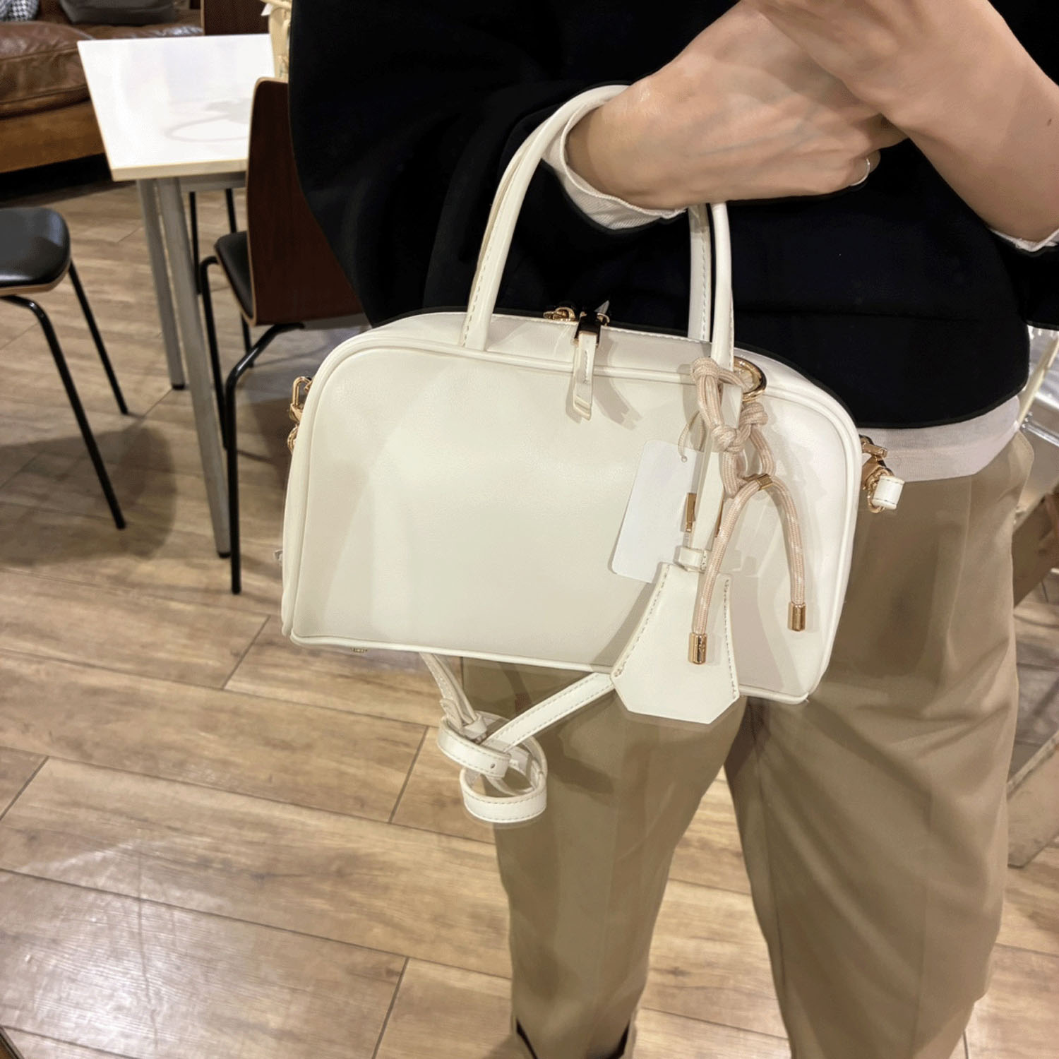 【InstaLive】cachecache チャーム付横長ボストン - 画像9