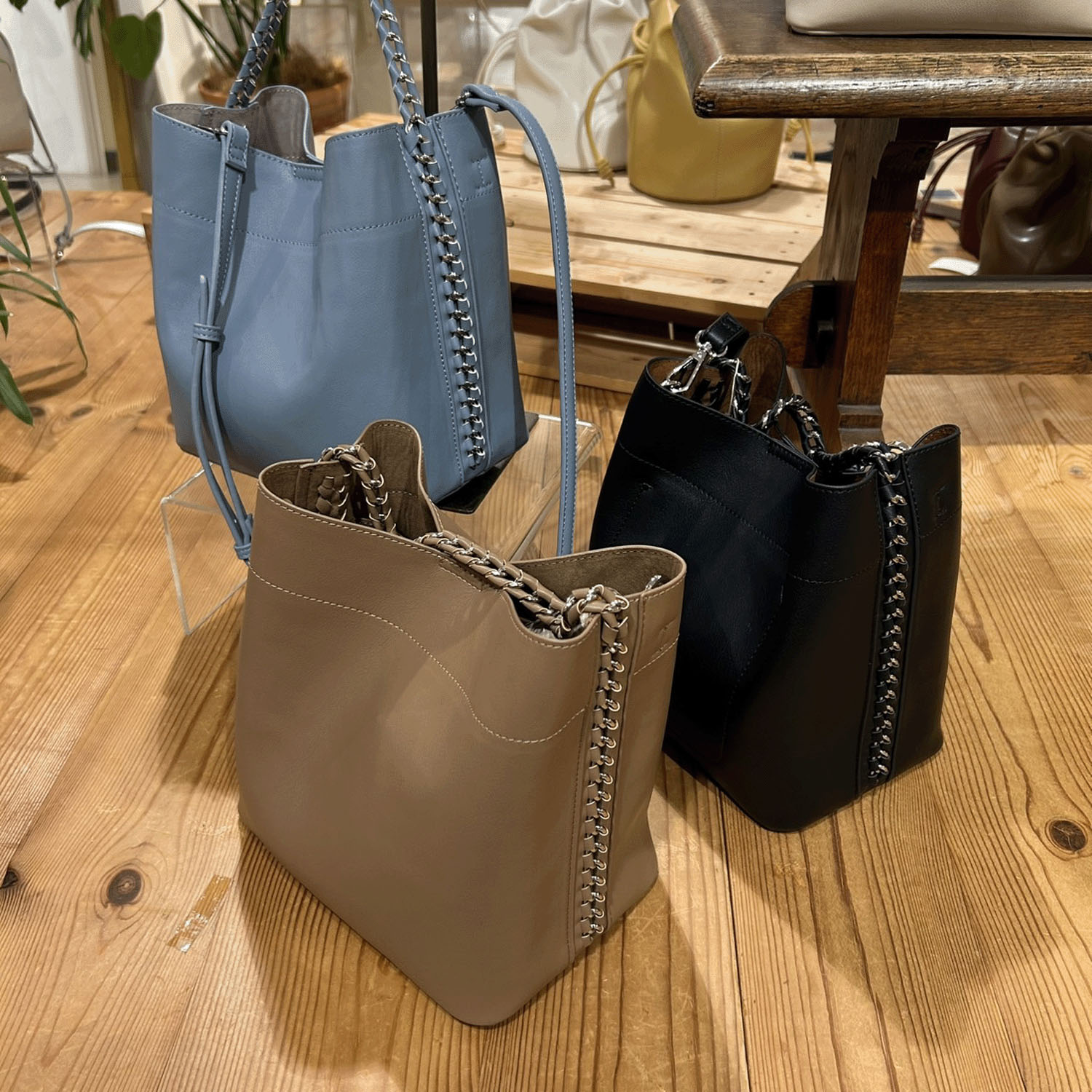 【Insta Live】cachecache サイドチェーンかがりミニトート - 画像13