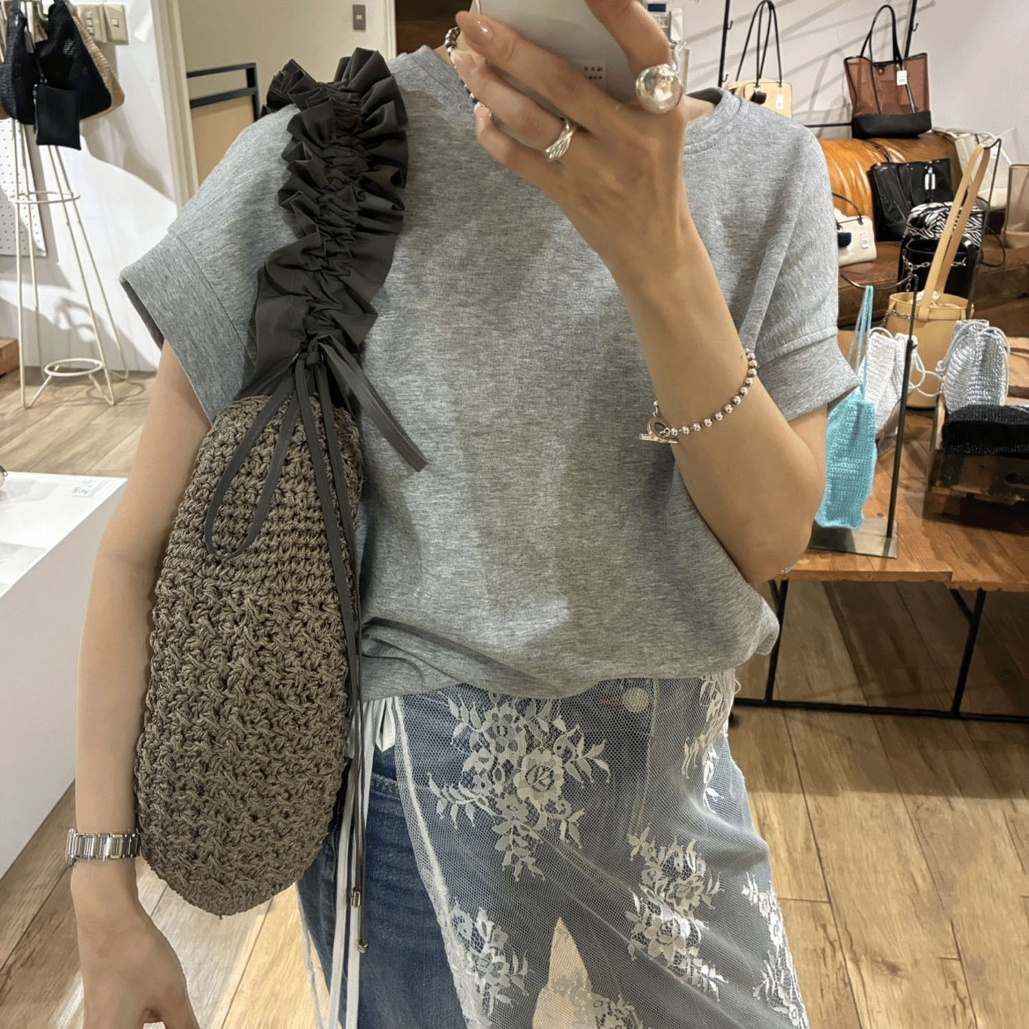 【Insta Live】cachecache ドロストフリルハンドル地柄編みトート - 画像2