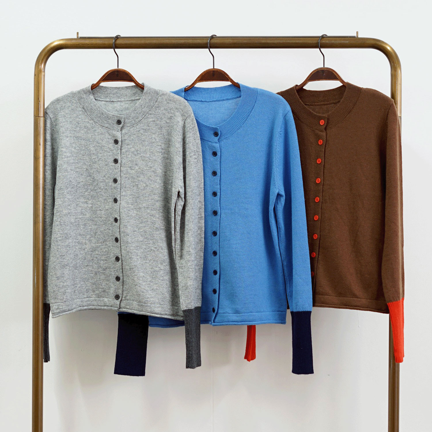 SEVEN SENSE バイカラーニットカーディガン - 画像2