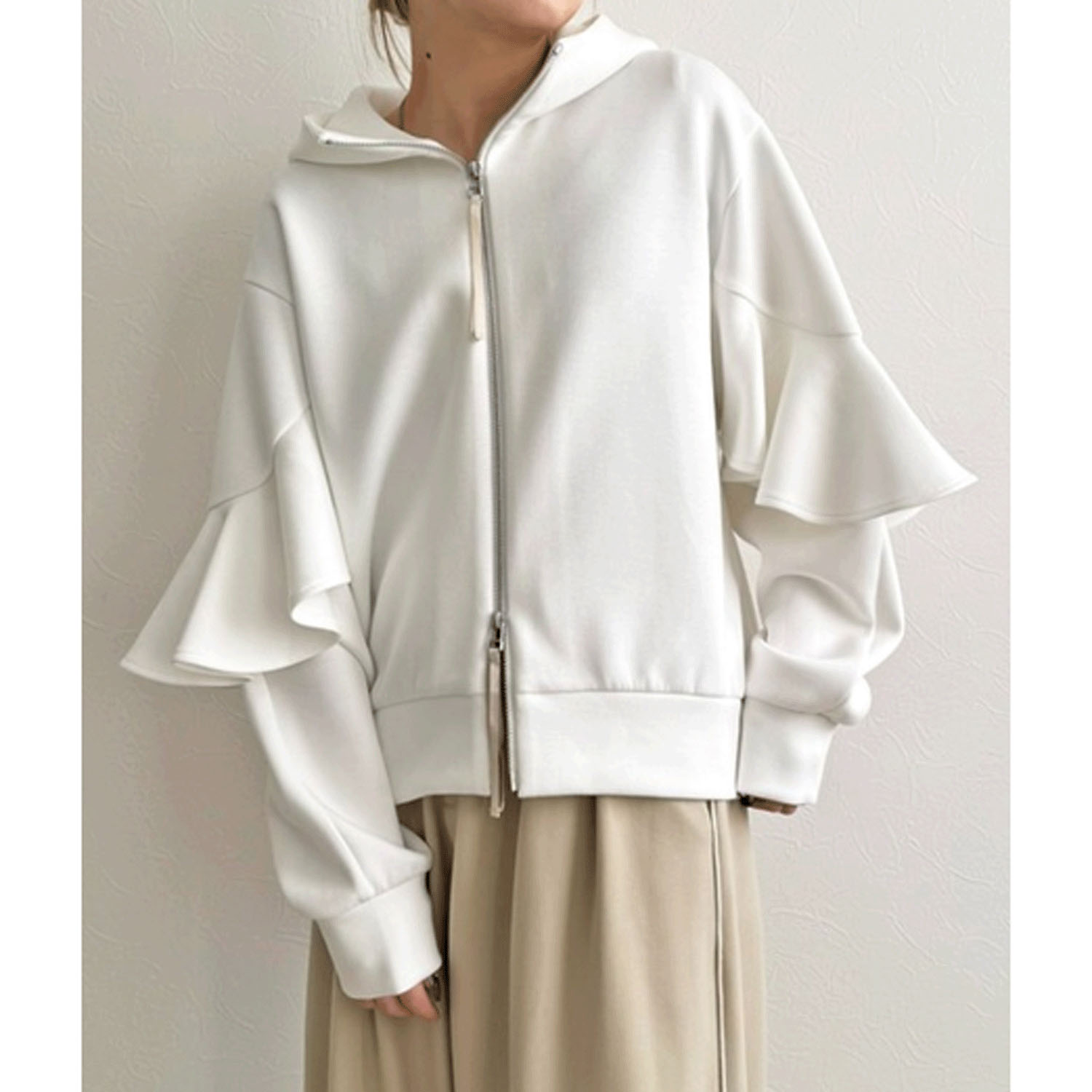 LHELBIE  ラッフルスリーブジップパーカ - 画像1