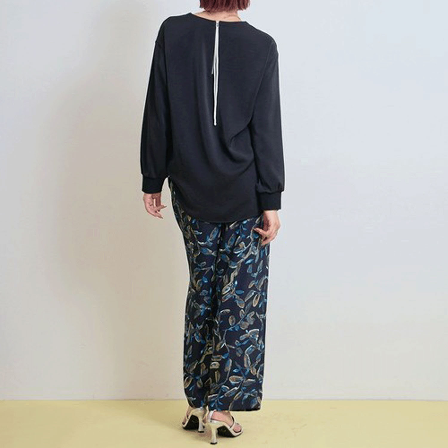 LHELBIE ブラウスロゴロンT - 画像18