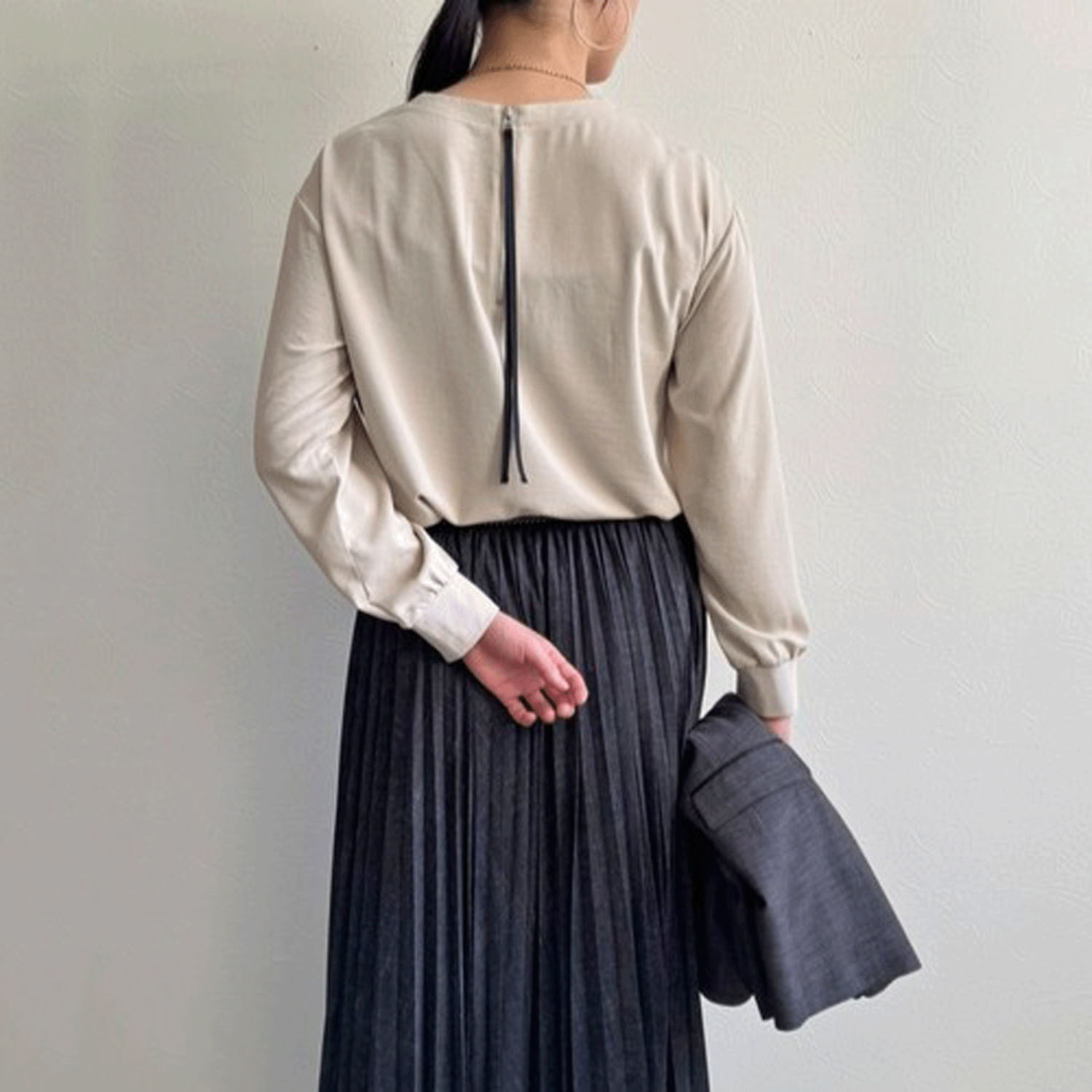 LHELBIE ブラウスロゴロンT - 画像22