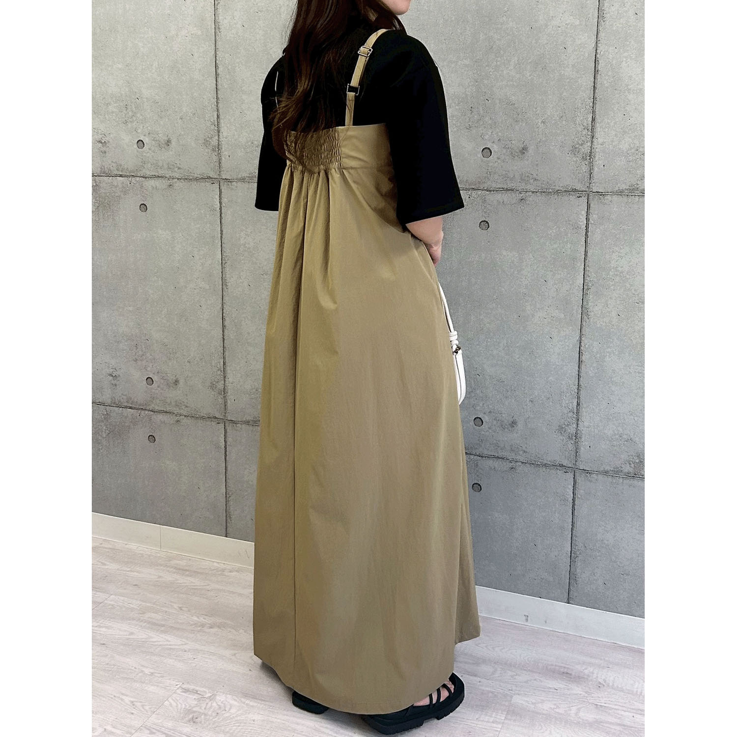 ROSIEE ロゴ刺繍5分袖トップス - 画像10