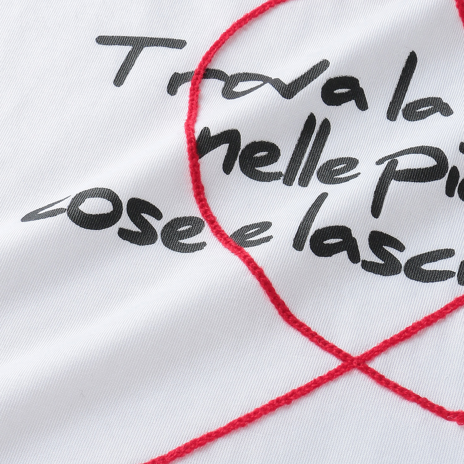 ROSIEE ハート刺繍×手書き風ロゴプリントTシャツ - 画像19