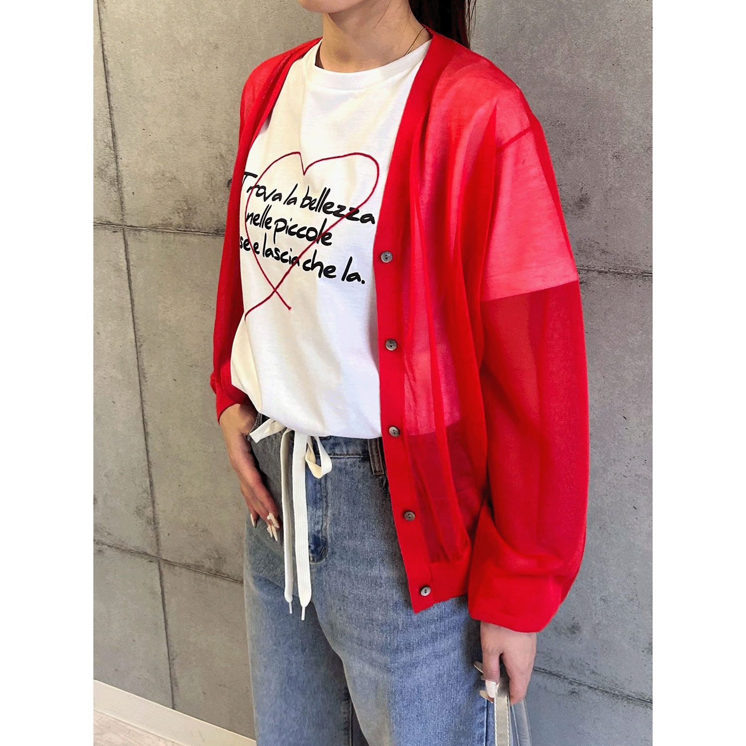 ROSIEE ハート刺繍×手書き風ロゴプリントTシャツ - 画像9