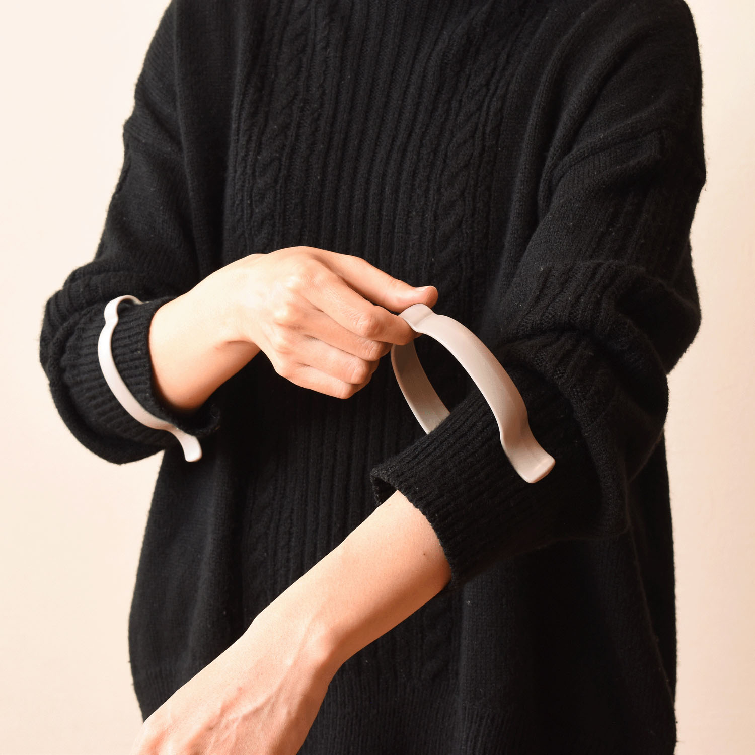 袖のずれ落ちをとめるアームクリップ2個入り - 画像6