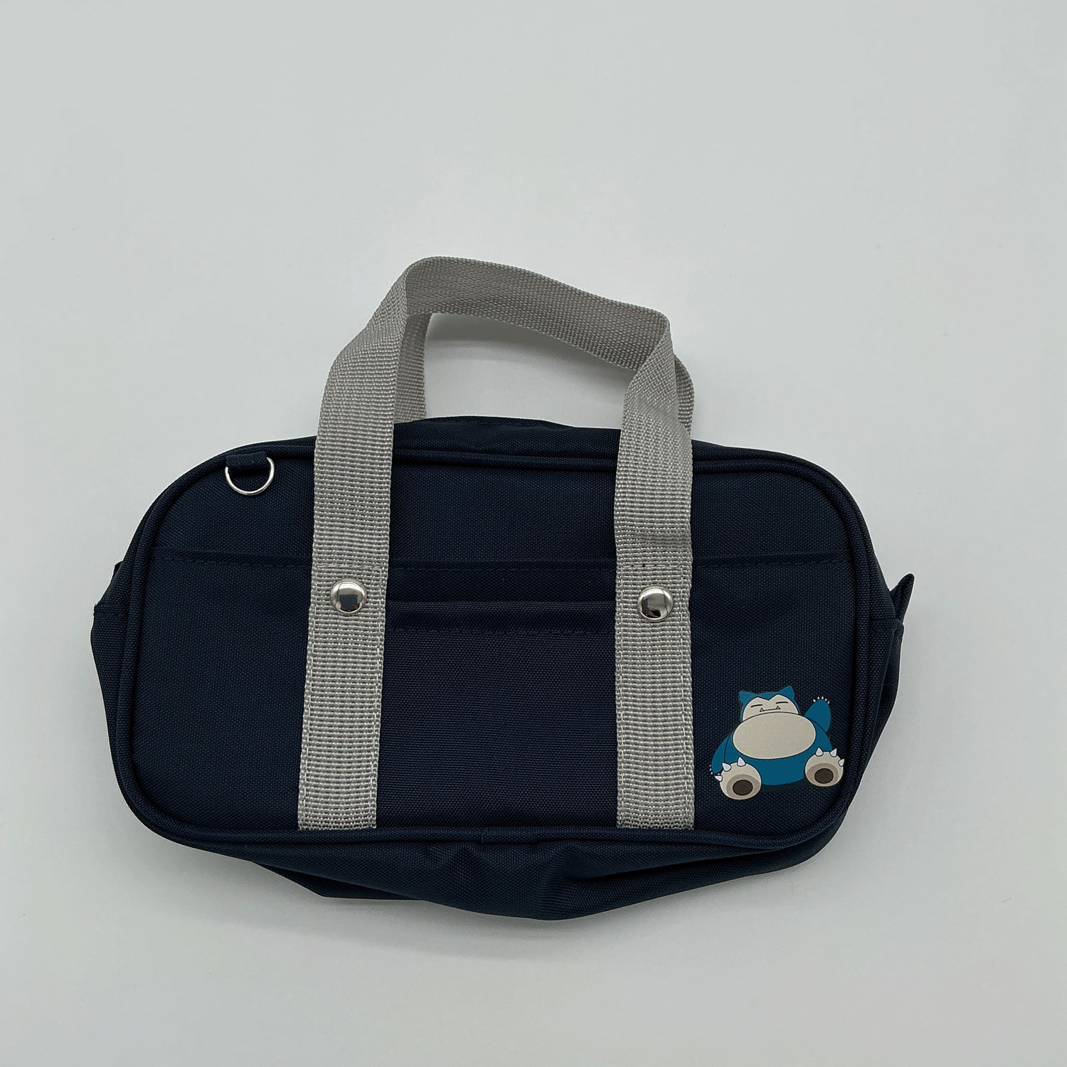 ポケットモンスター スクールバッグ型ポーチ コン／カビゴン - 画像1