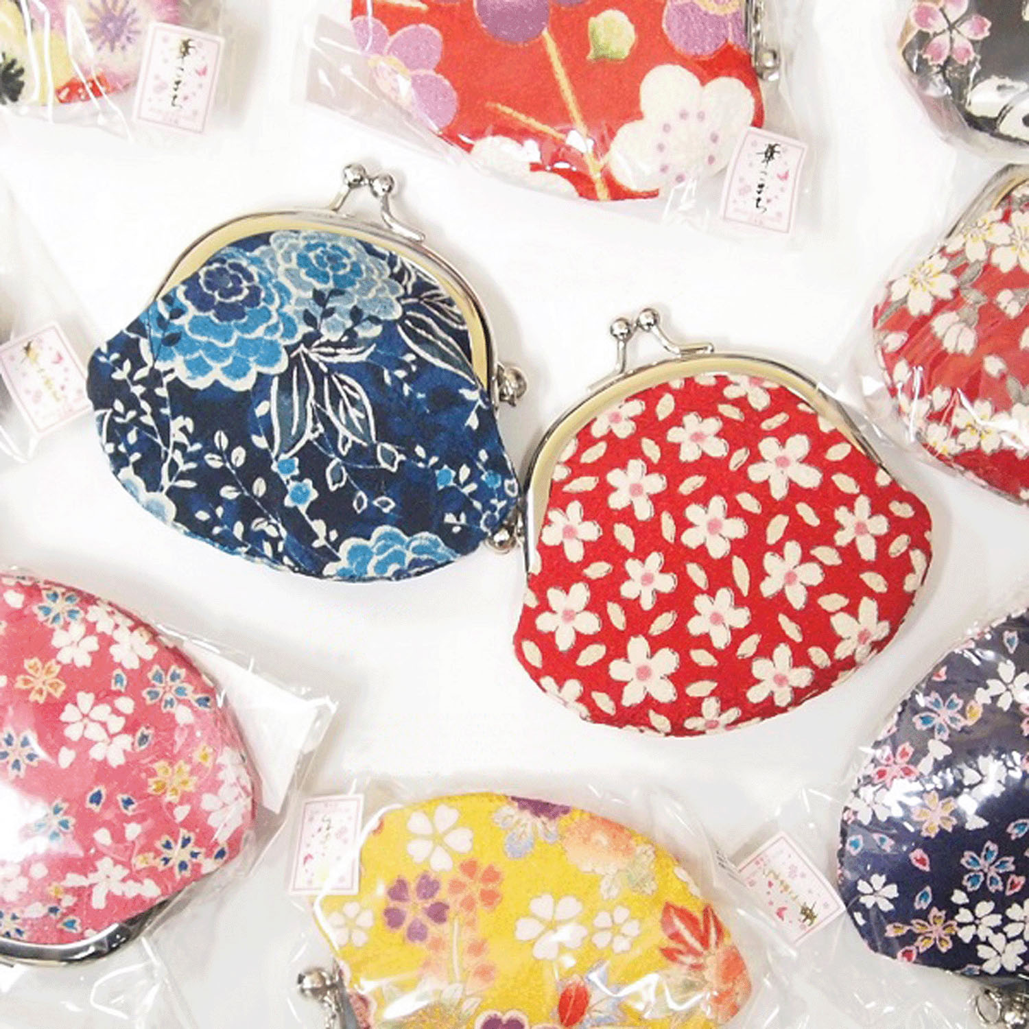 華こまち 鈴付口金小銭入 2．6寸 - 画像1