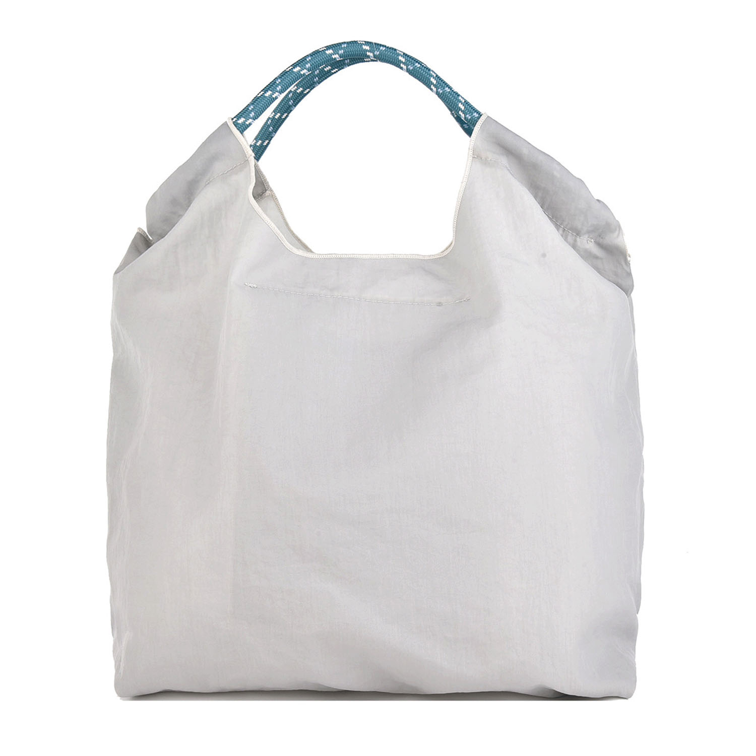 撥水加工刺繍ワッシャーバッグ M マチルダさん柄 - 画像4