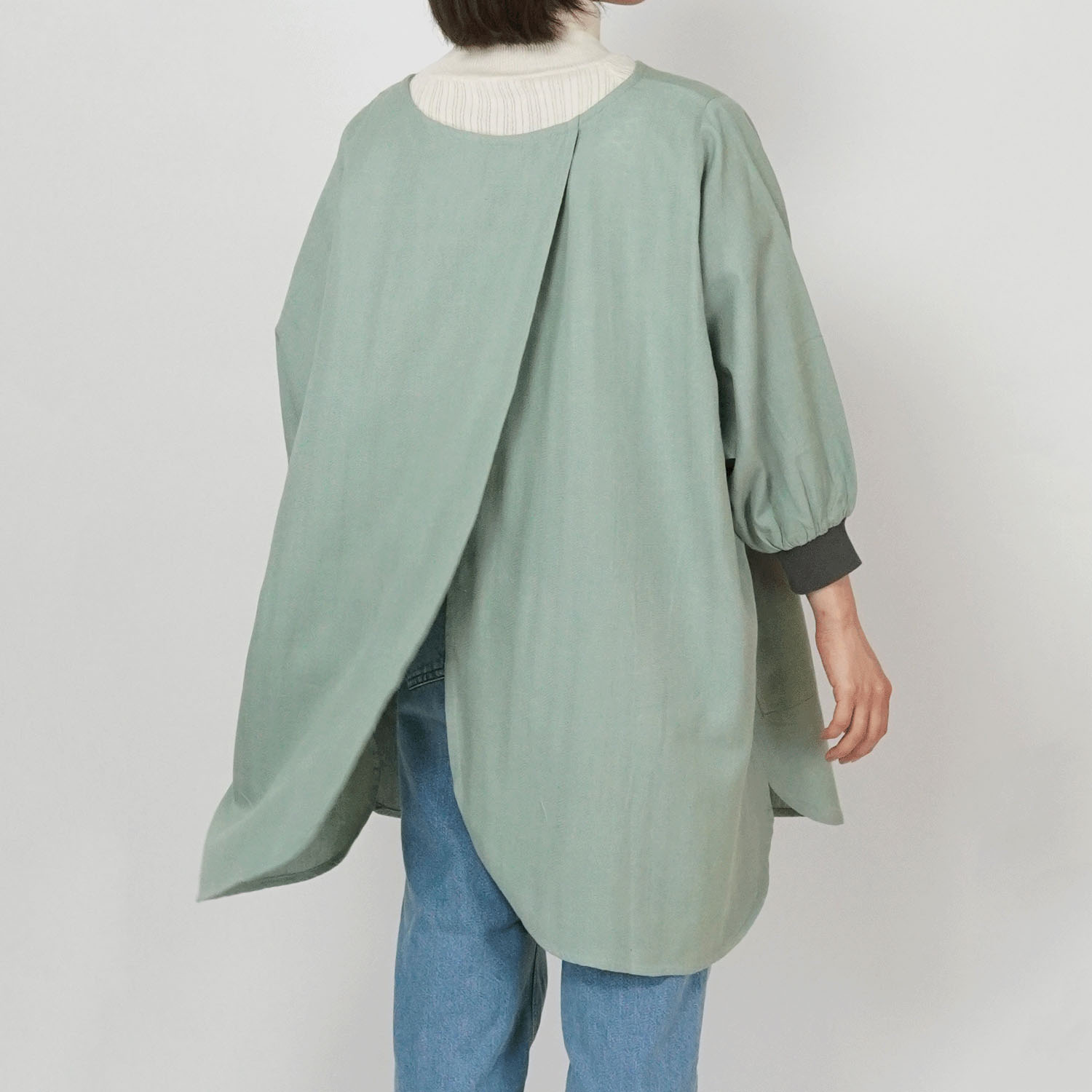 ライトウインド 花びらリブ袖かっぽう着 - 画像1