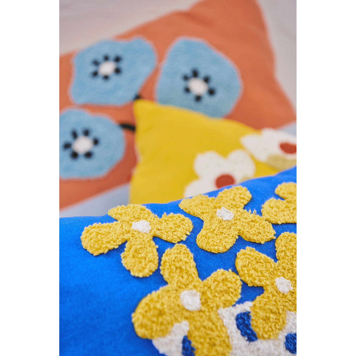 クッション フィオーレ 花 - 画像2