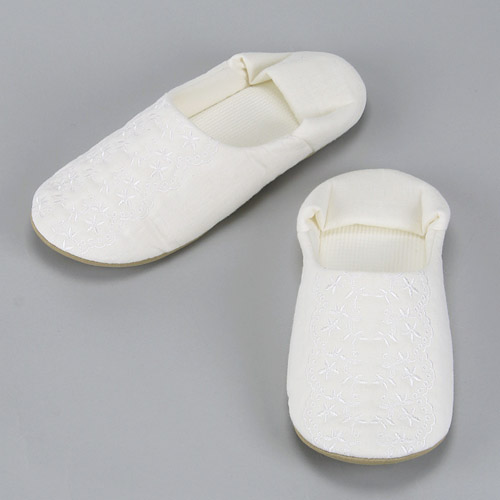 リネンレース刺繍 バブーシュ - 画像2