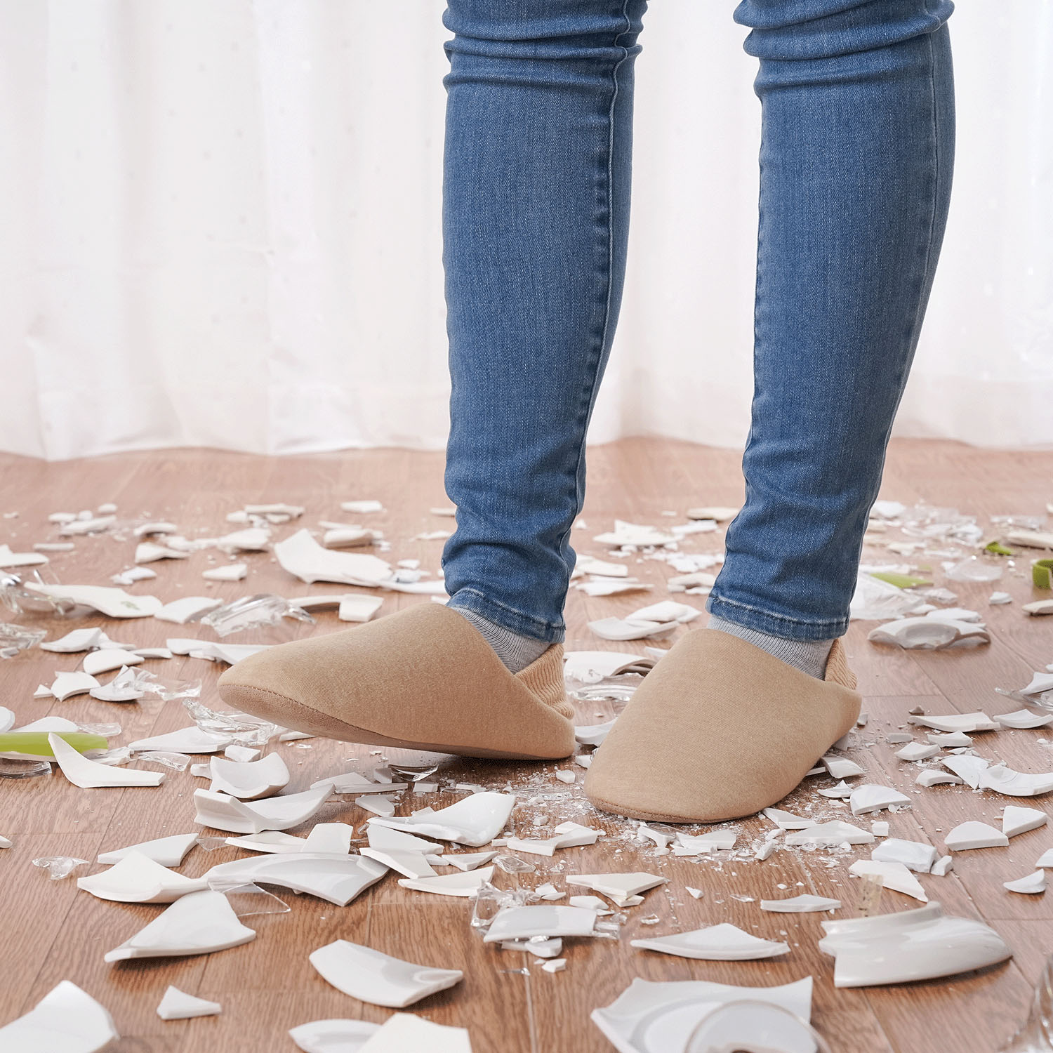 防災スリッパまもれ～るM