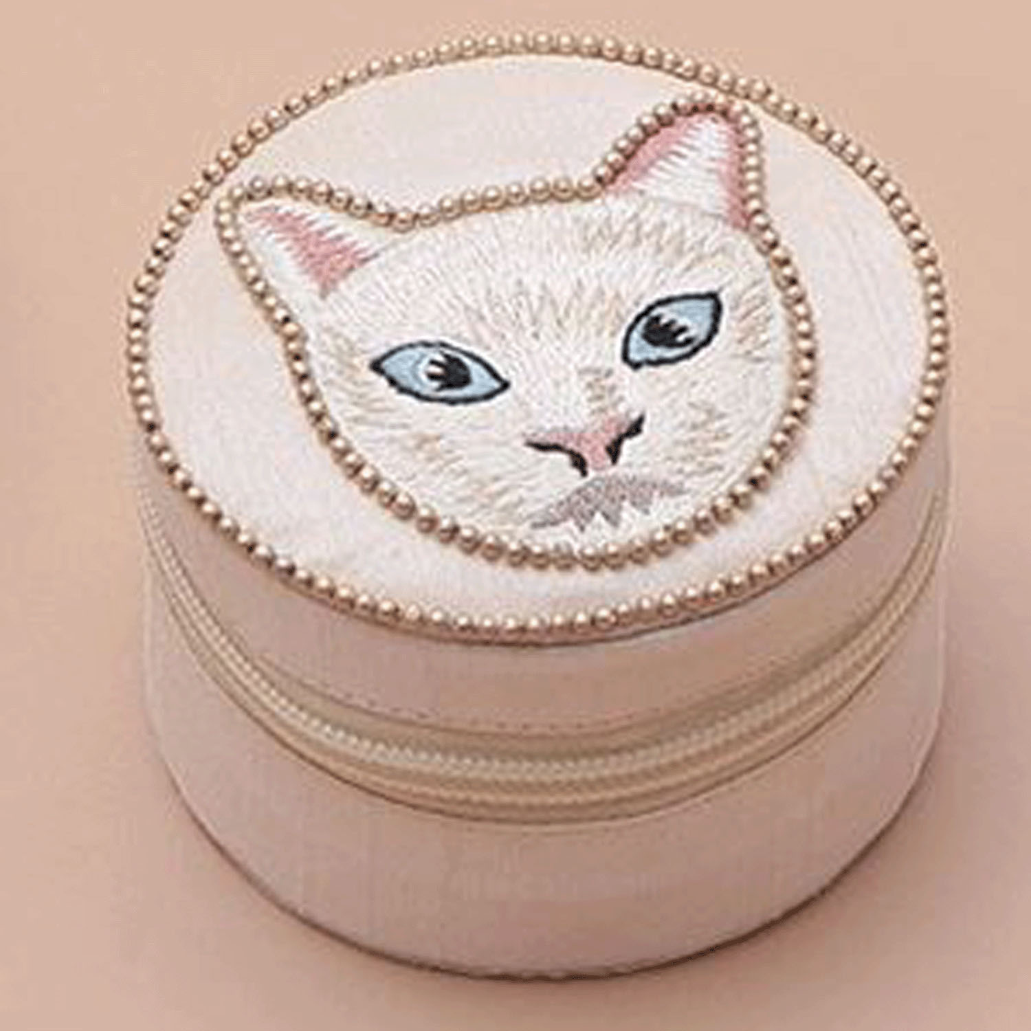 キャット刺繍 ラウンドケース - 画像3